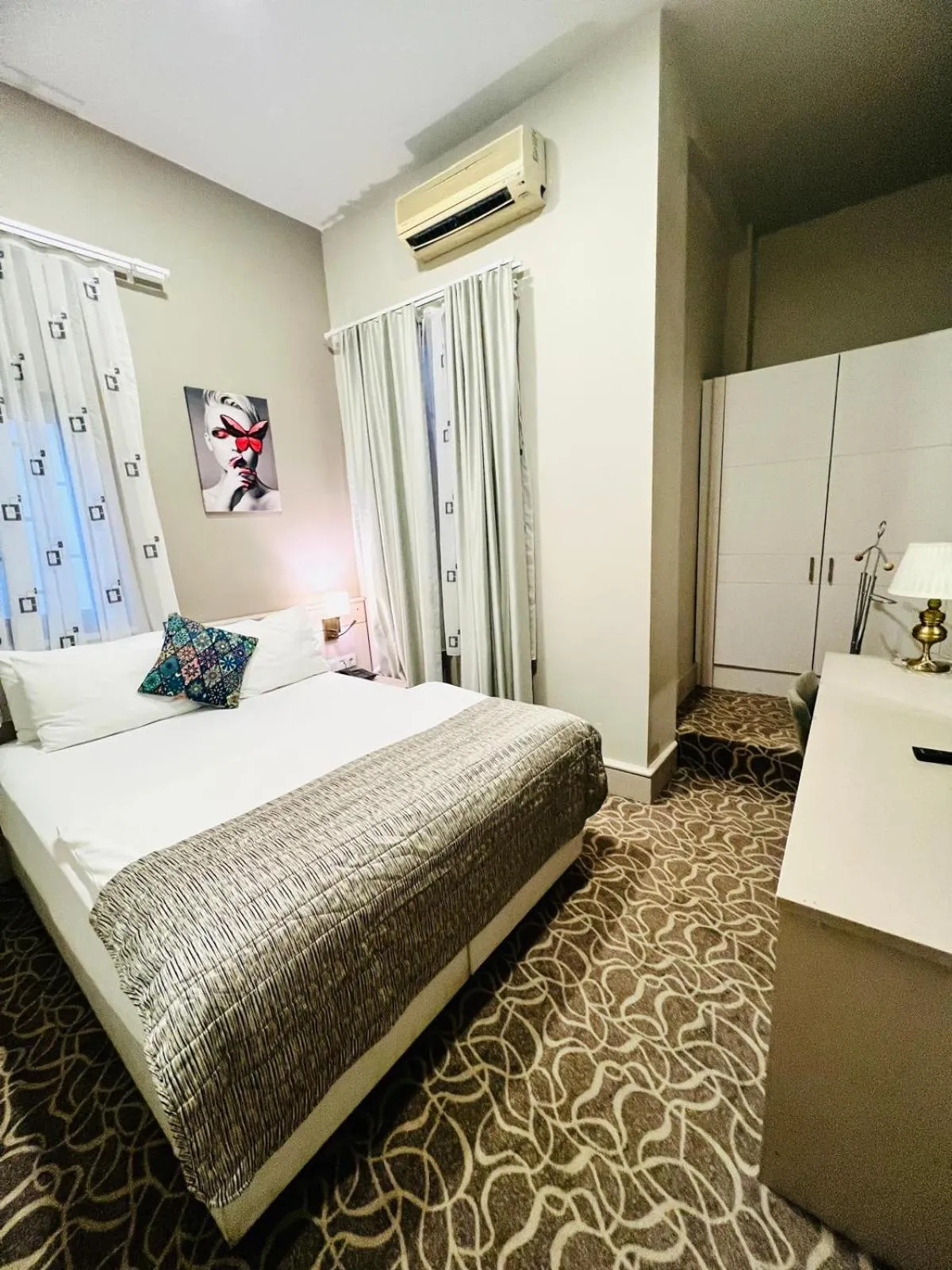 Bedroom, Bed in Aria Palace Taksim