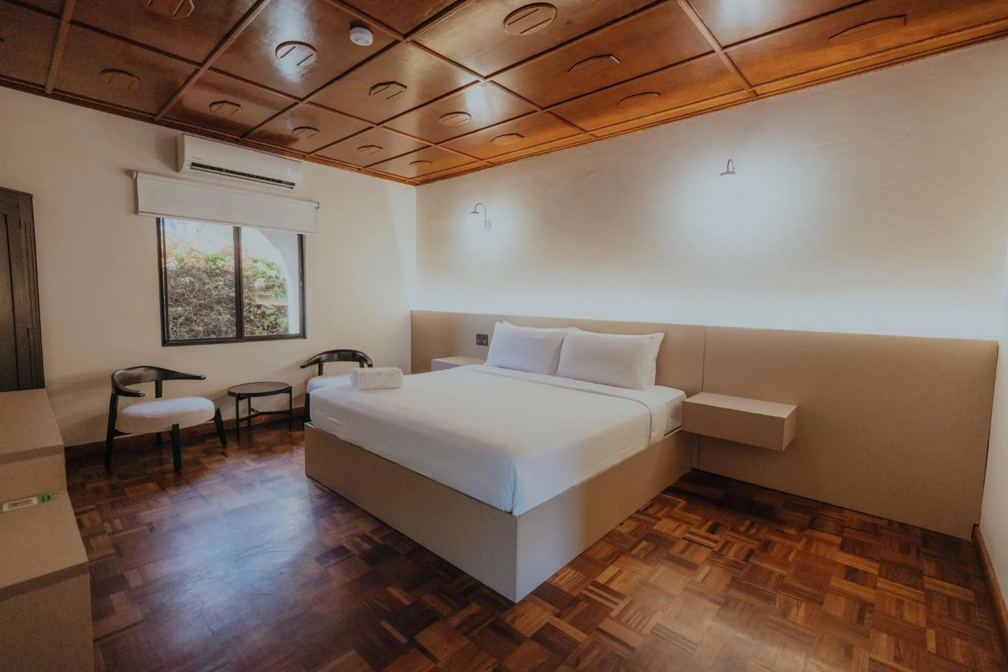 Photo of the whole room, Bed in Hotel Boutique Rebequet