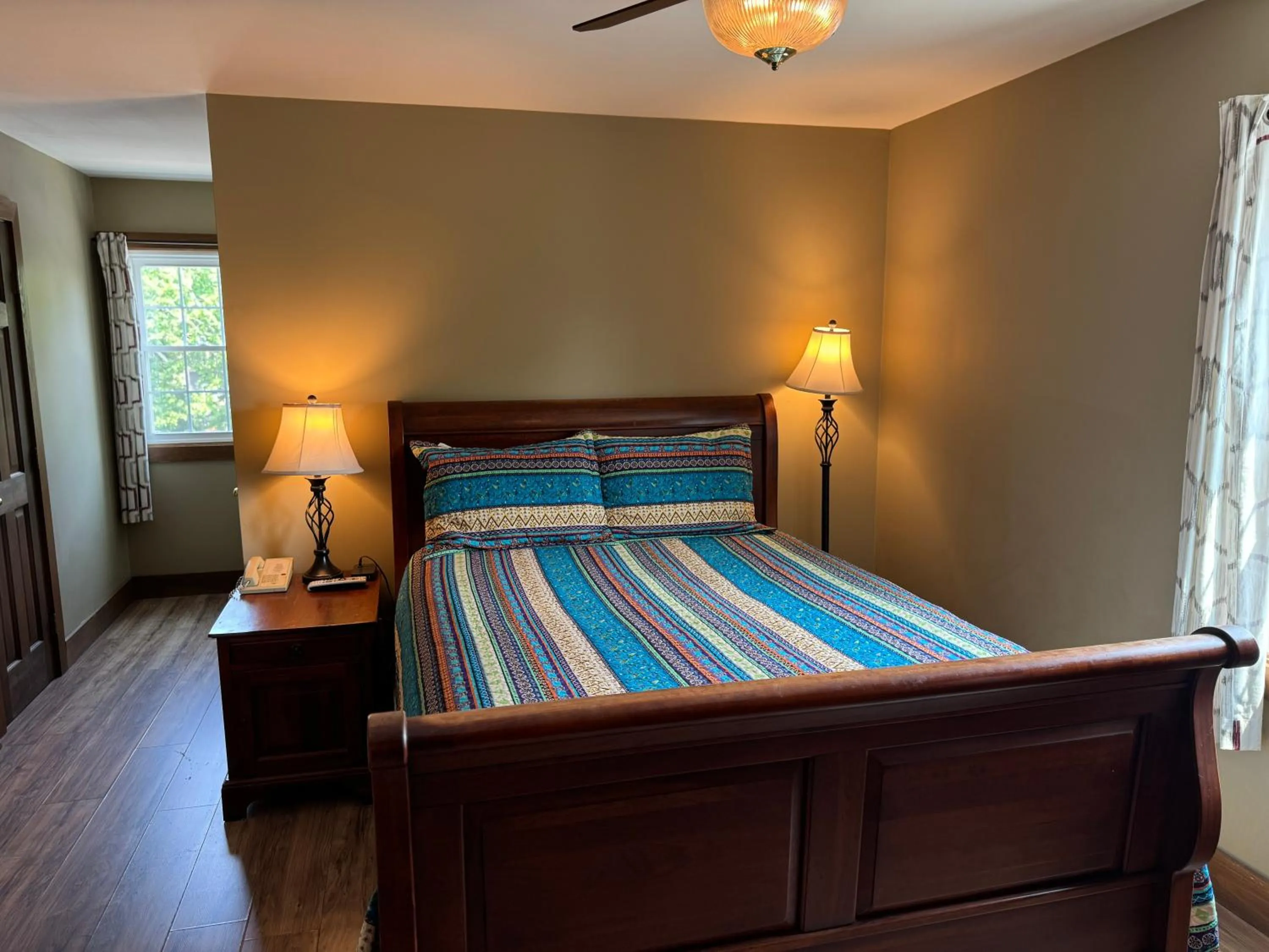 Bedroom, Bed in Artists Colony