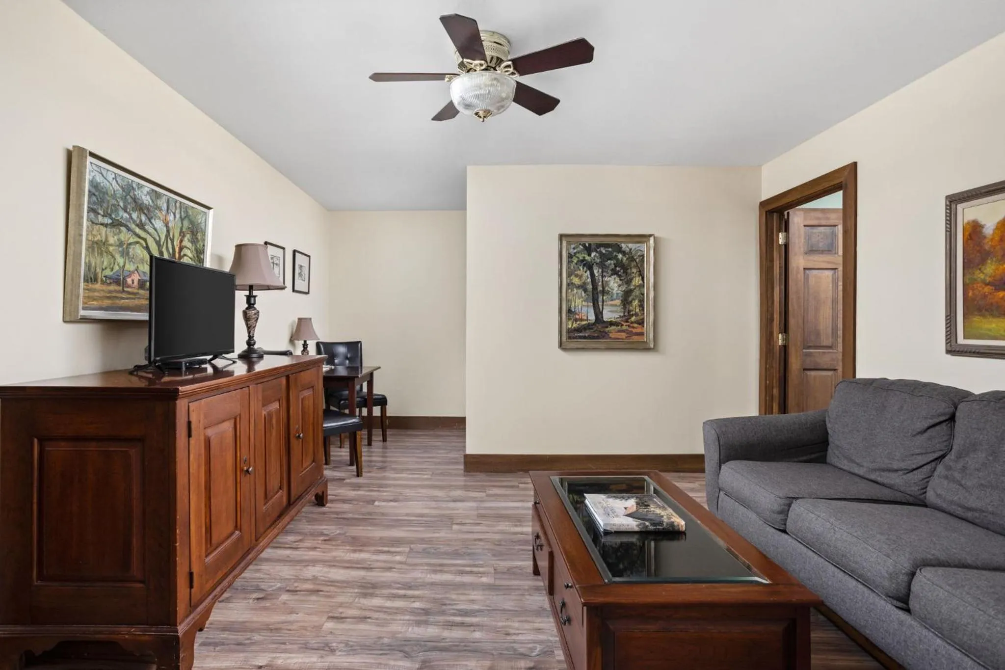 Living room in Artists Colony