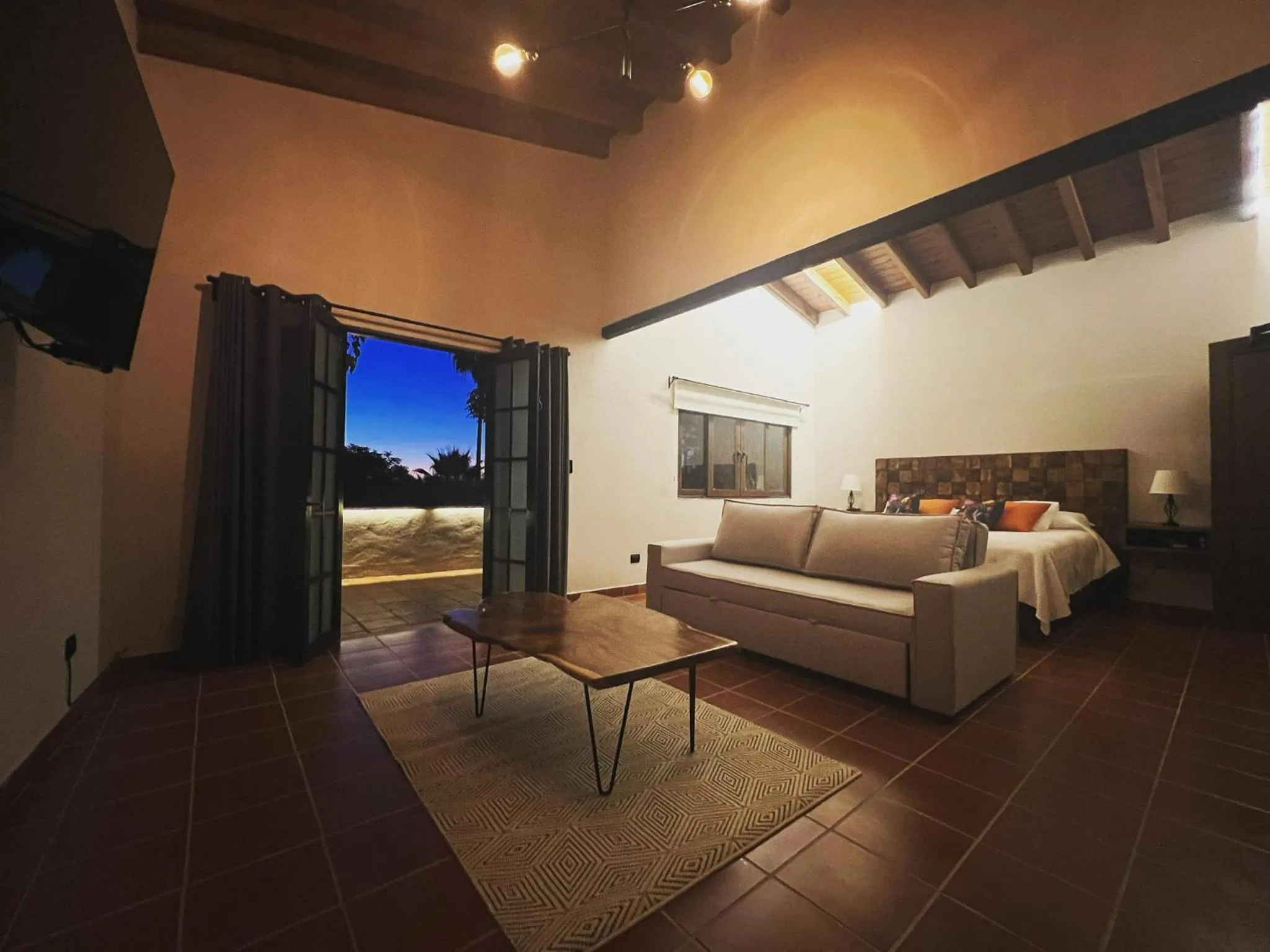 Casa Aliz