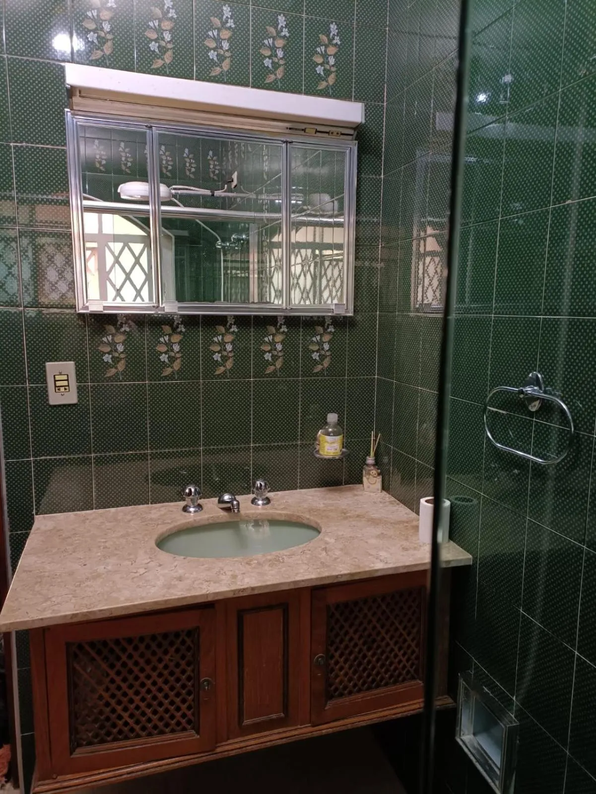 Shower in Quartos do Fred