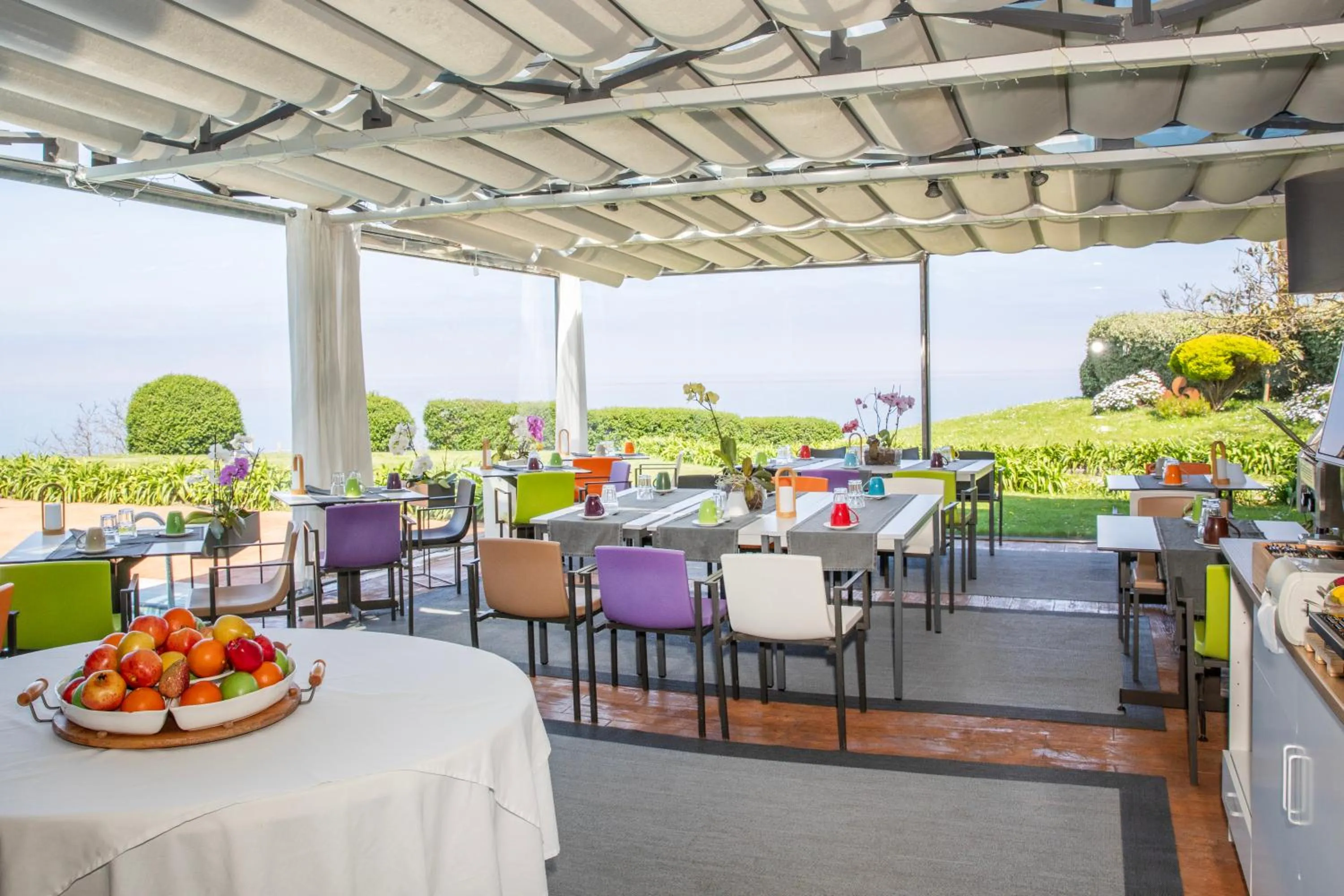 Buffet breakfast in Hotel Arbe