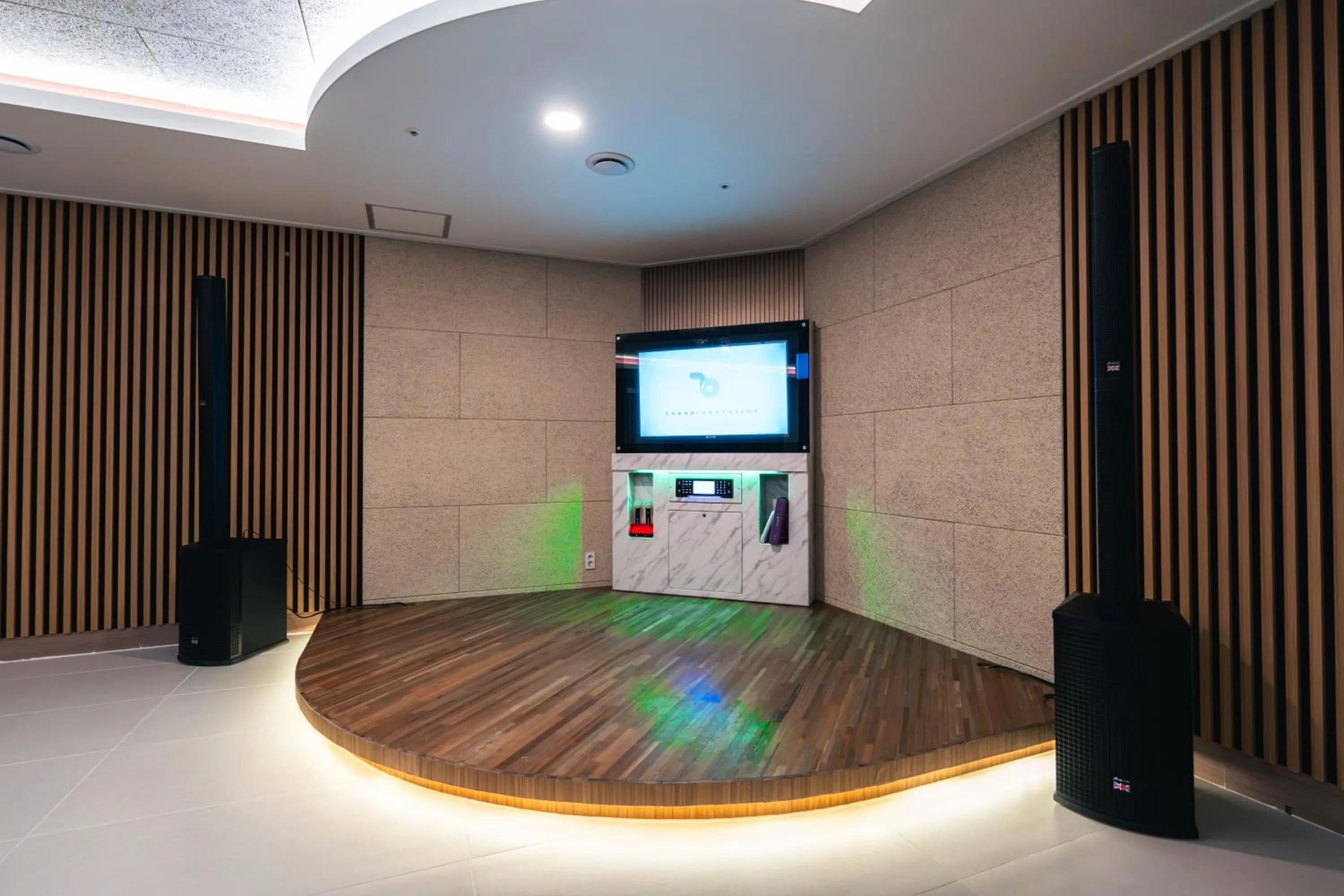 Karaoke in Dongho Beach Hotel