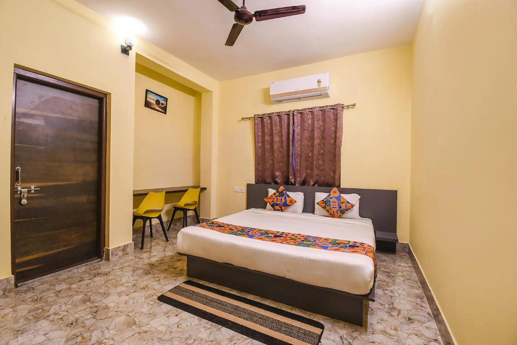 Bed in FabHotel Airport Residency I - Nr Bhubaneswar Airport