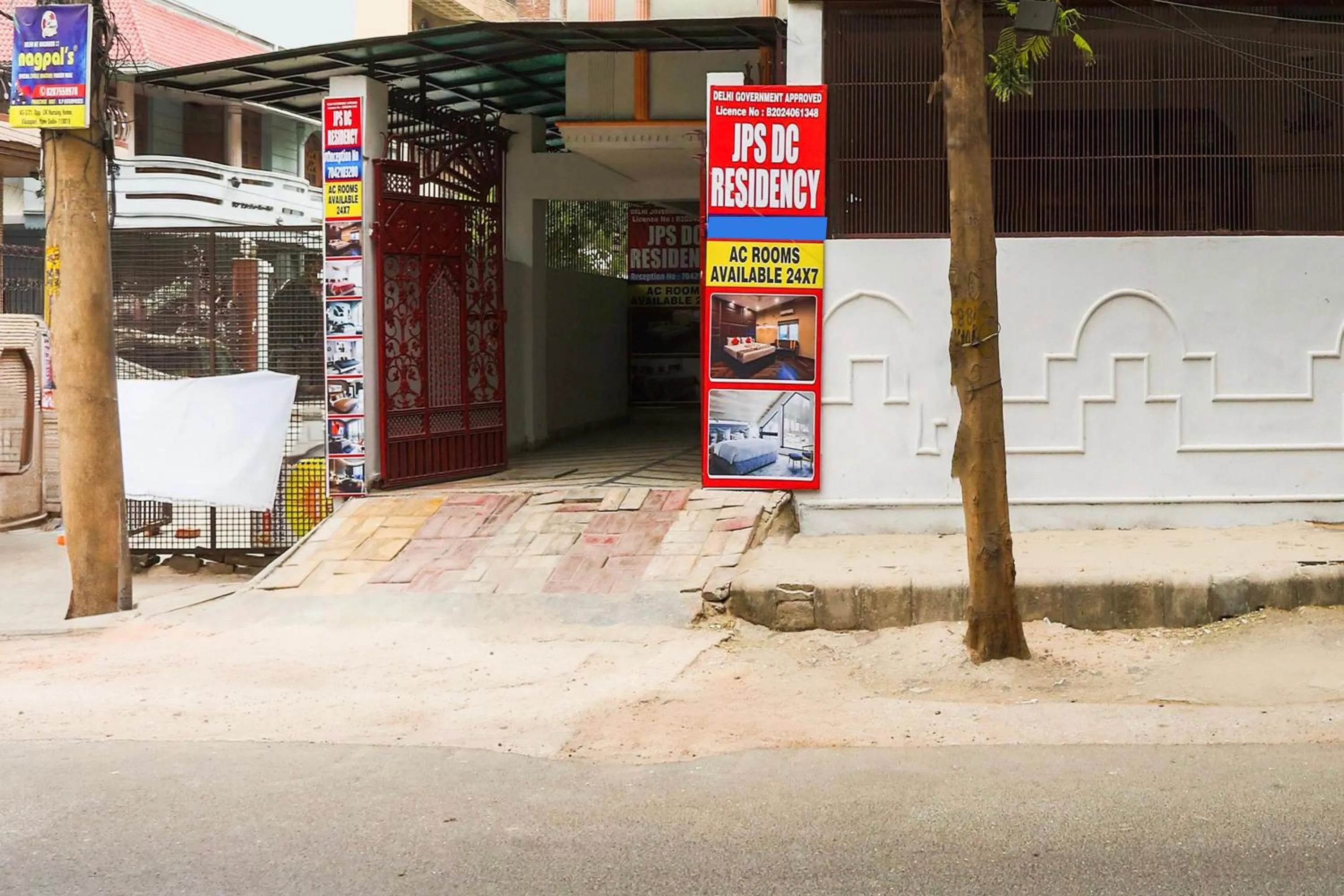 Facade/entrance in Hotel O JPS DC RESIDENCY
