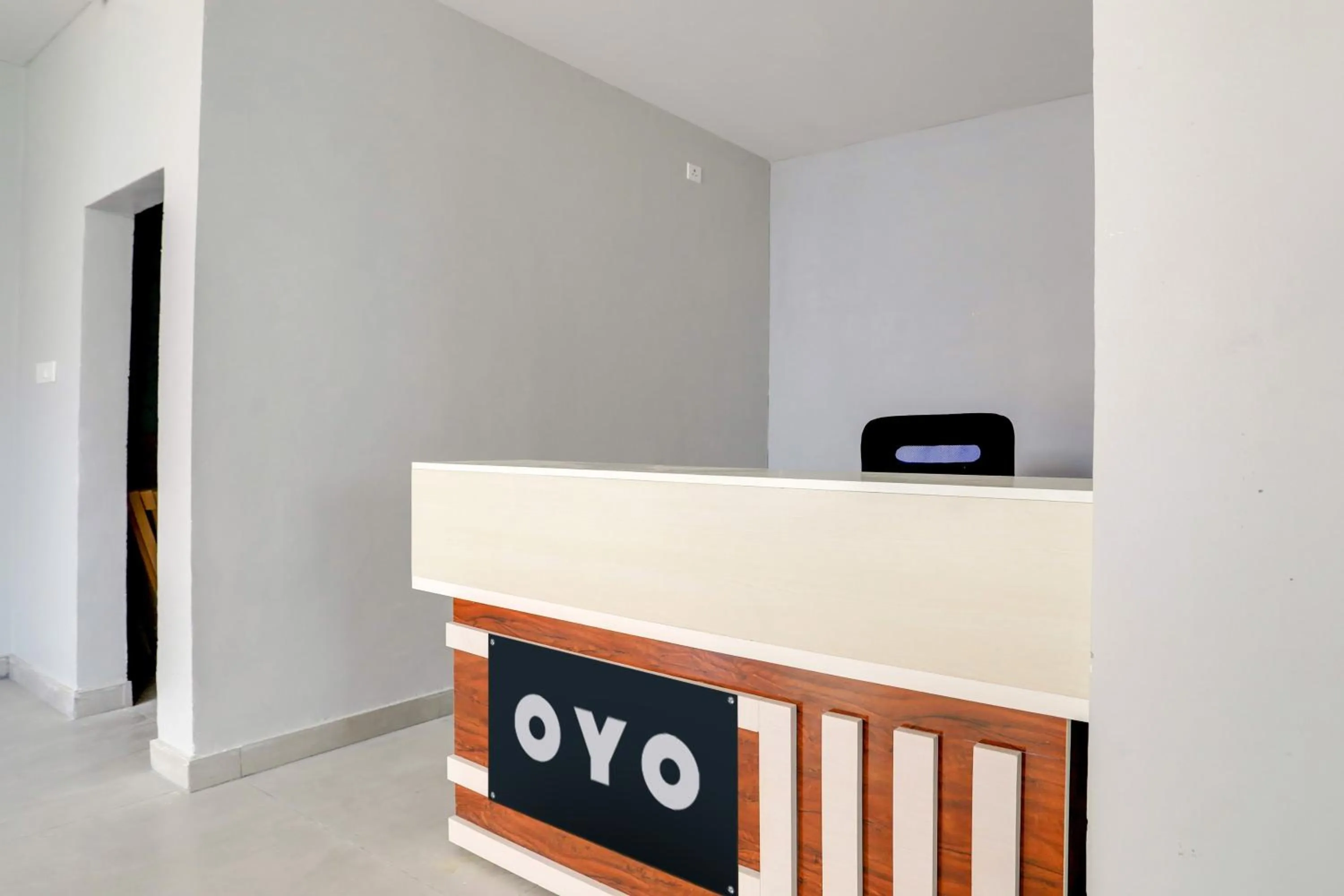 Lobby or reception in Super Collection O RBS ECIL