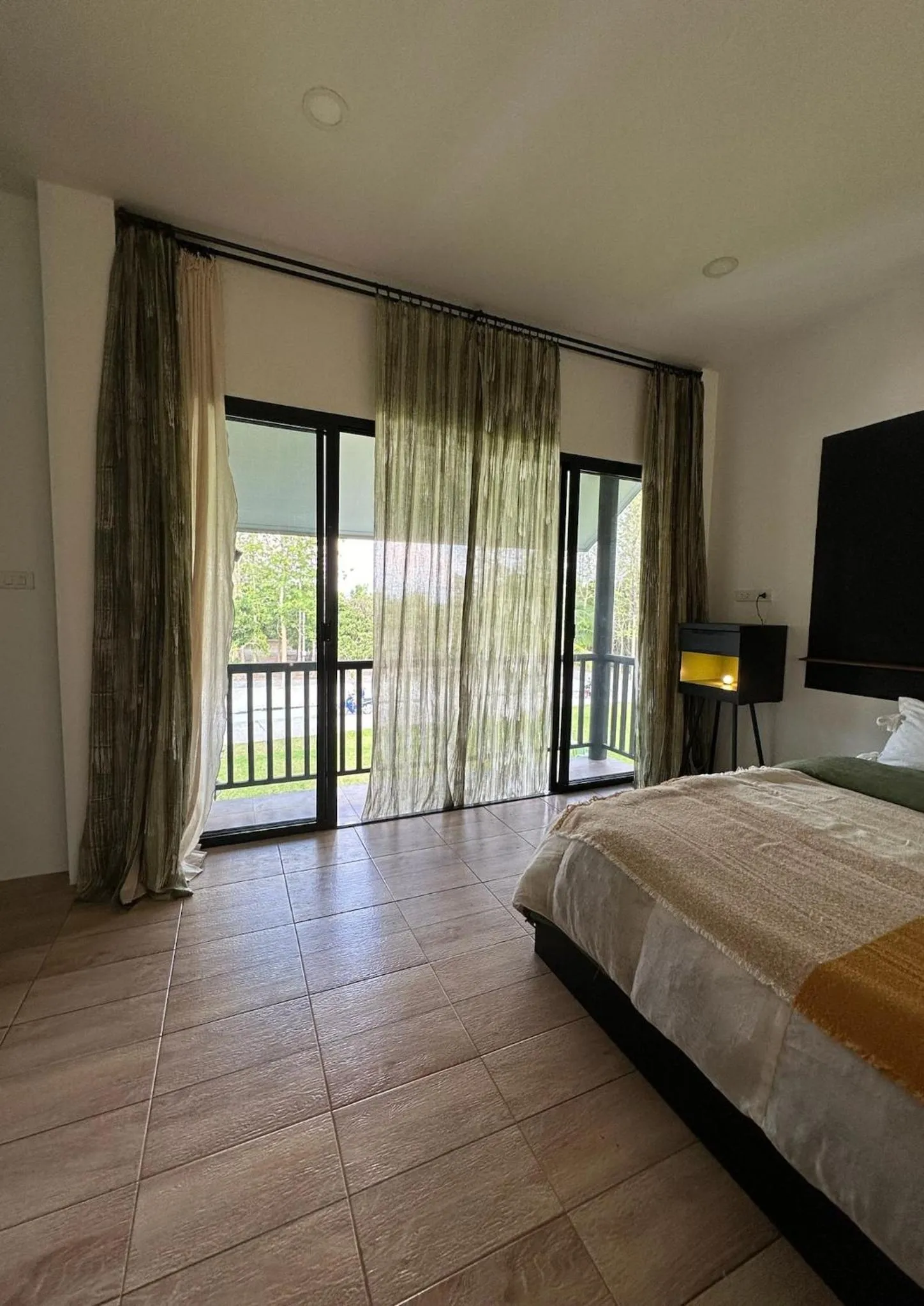 Waste Land Homestay & Resort Chiangmai