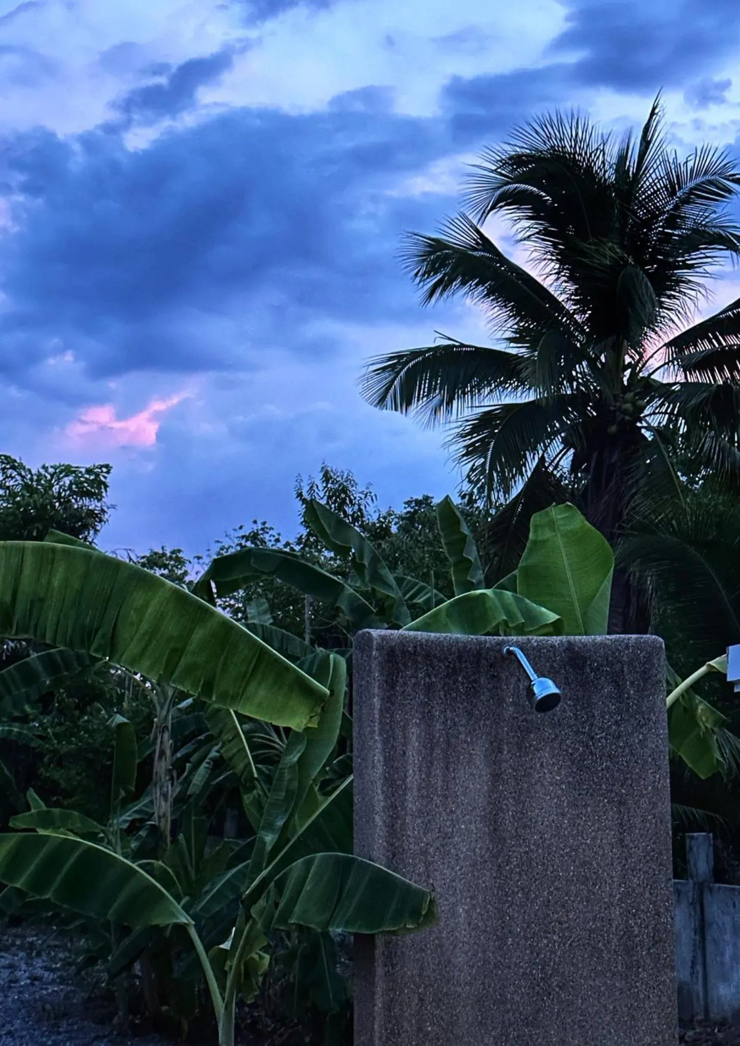 Waste Land Homestay & Resort Chiangmai