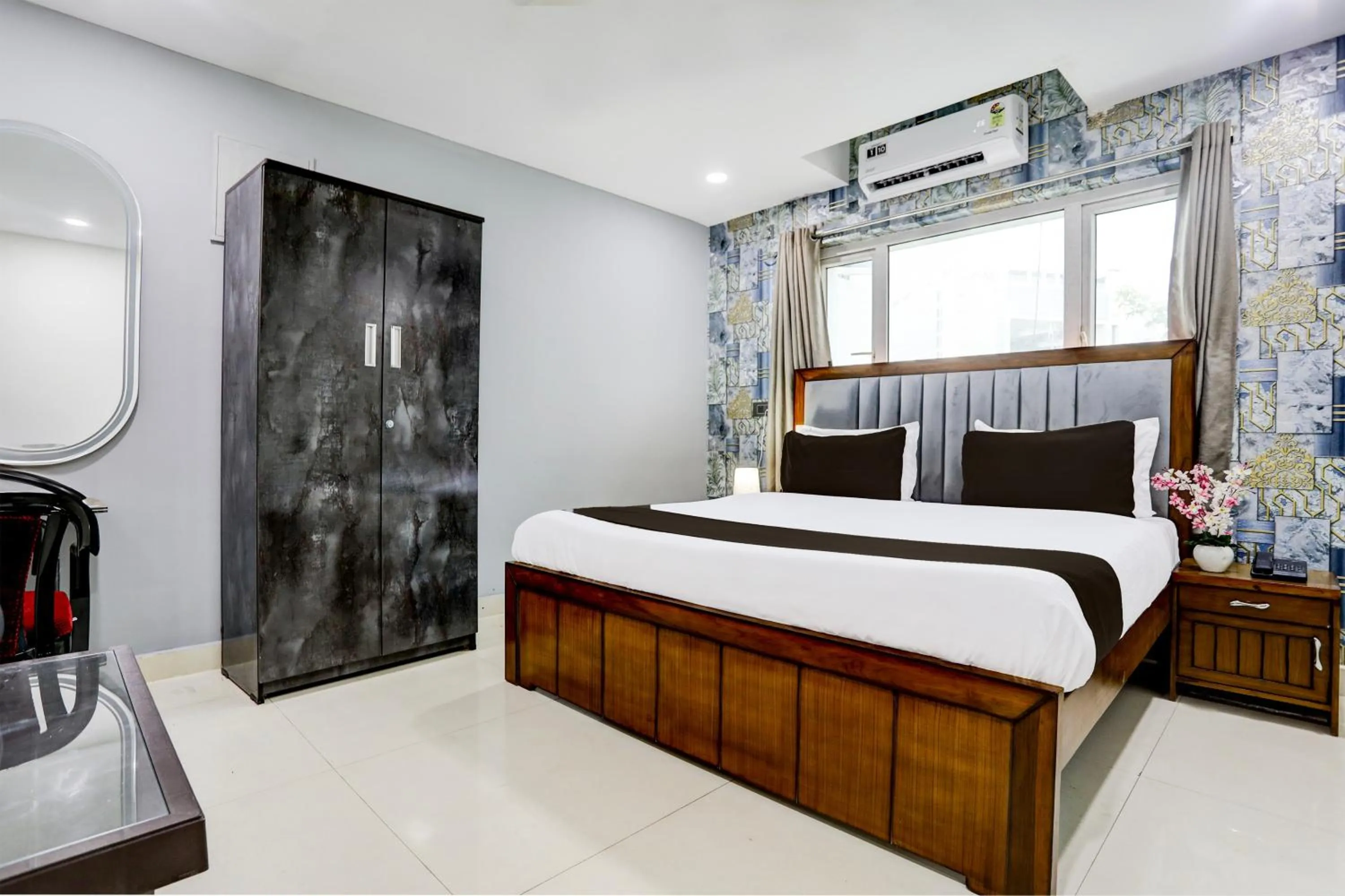 Bedroom, Bed in Townhouse VIP Hills Hitech City