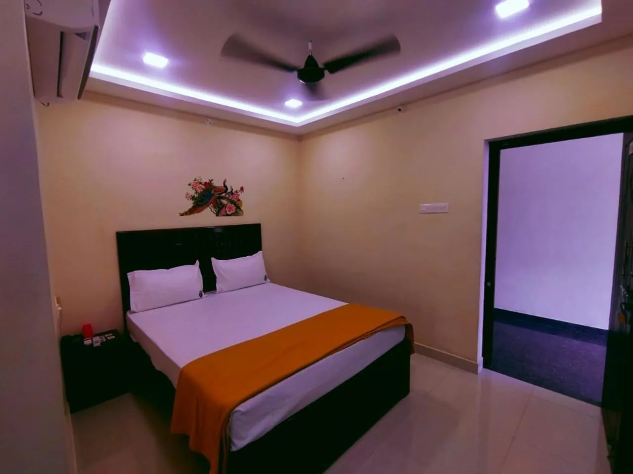 Bed in Selvi Residency