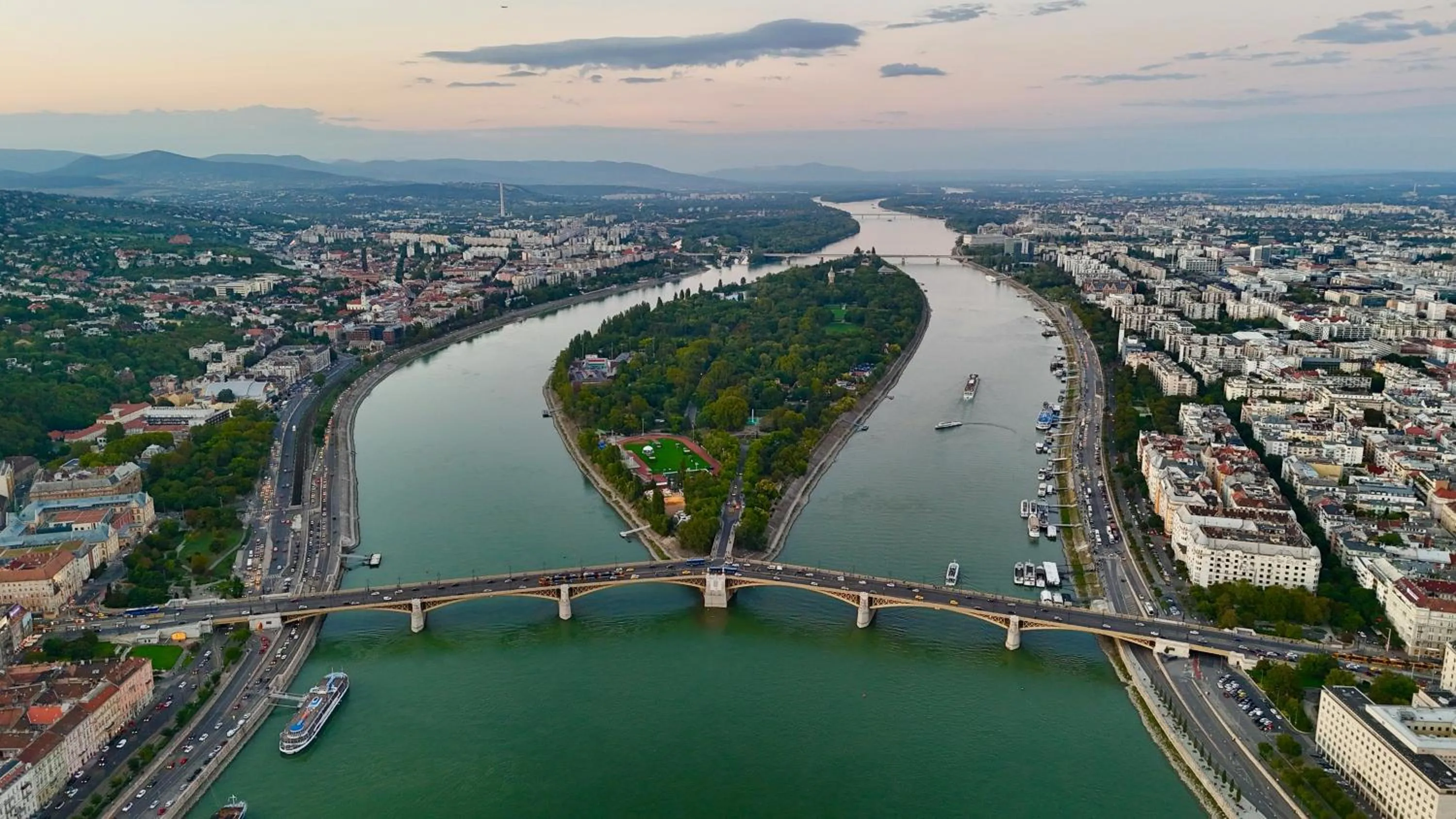 Nearby landmark in Three Corners Avenue Hotel