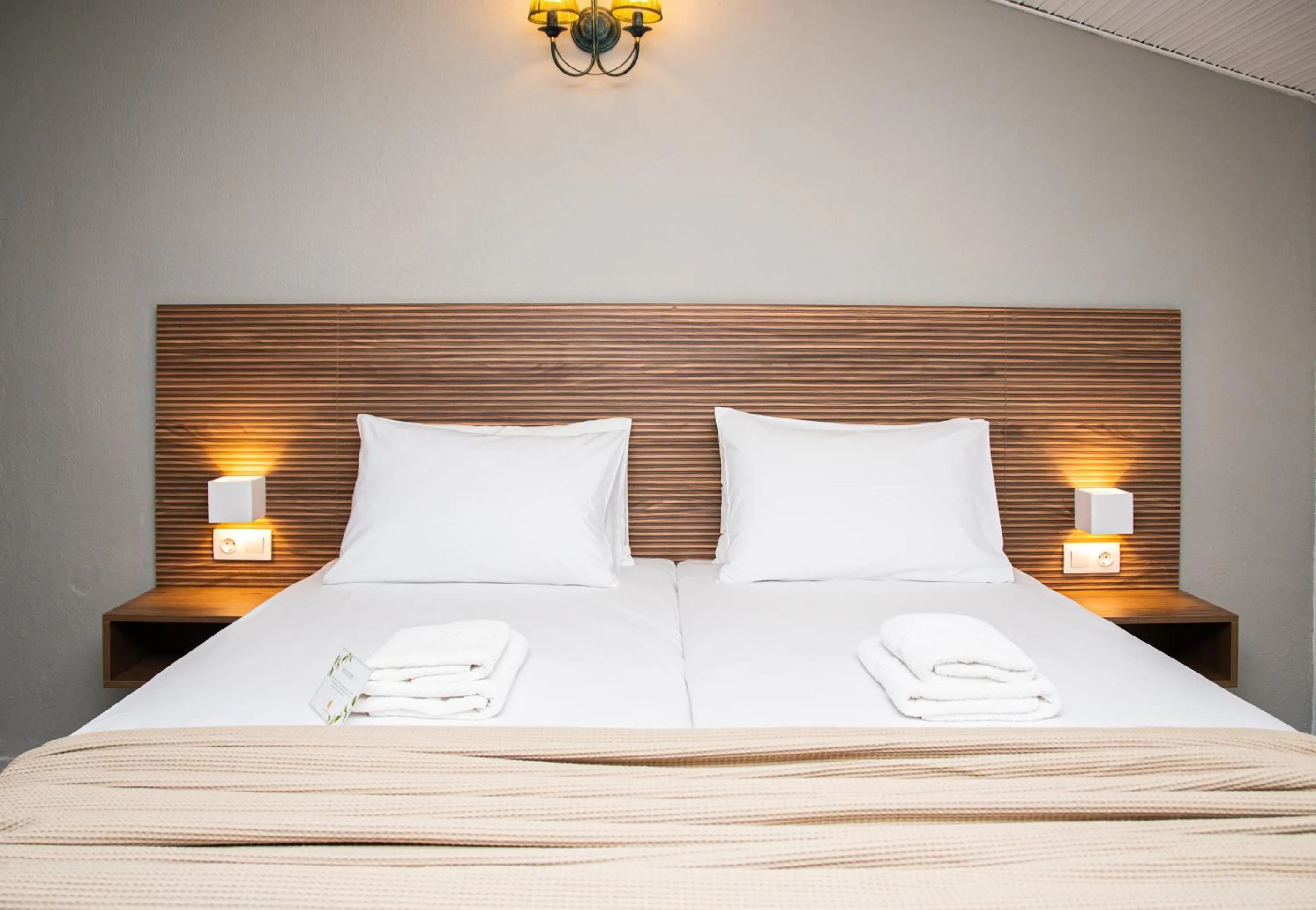 Akti Luxury Rooms & Apartments