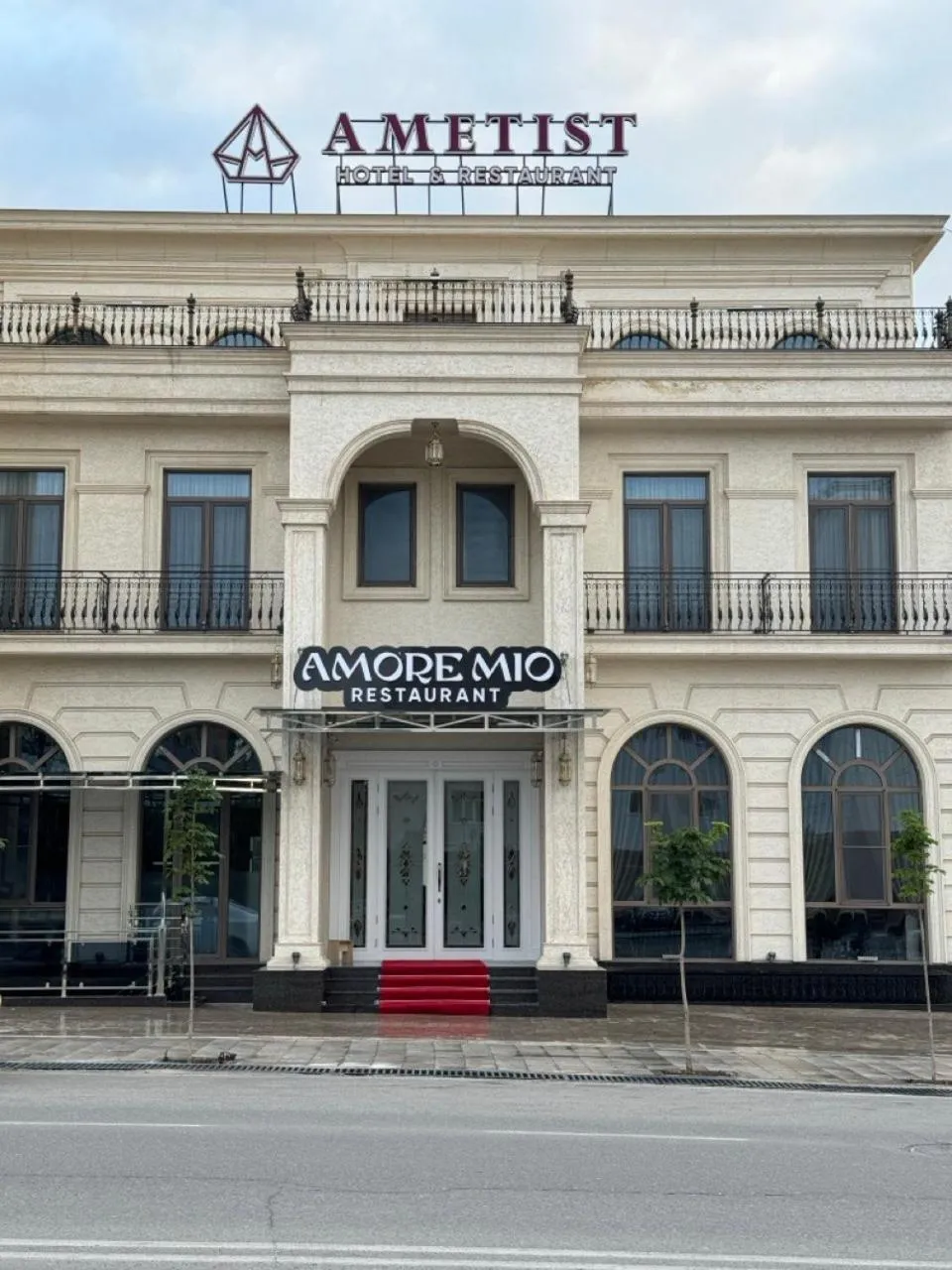 Property building in Ametist Hotel Complex