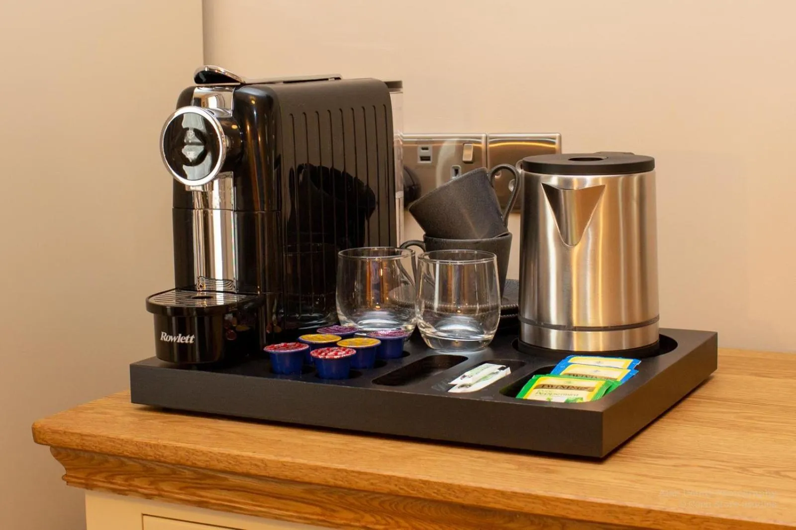 Coffee/tea facilities in The Castle Coaching Inn
