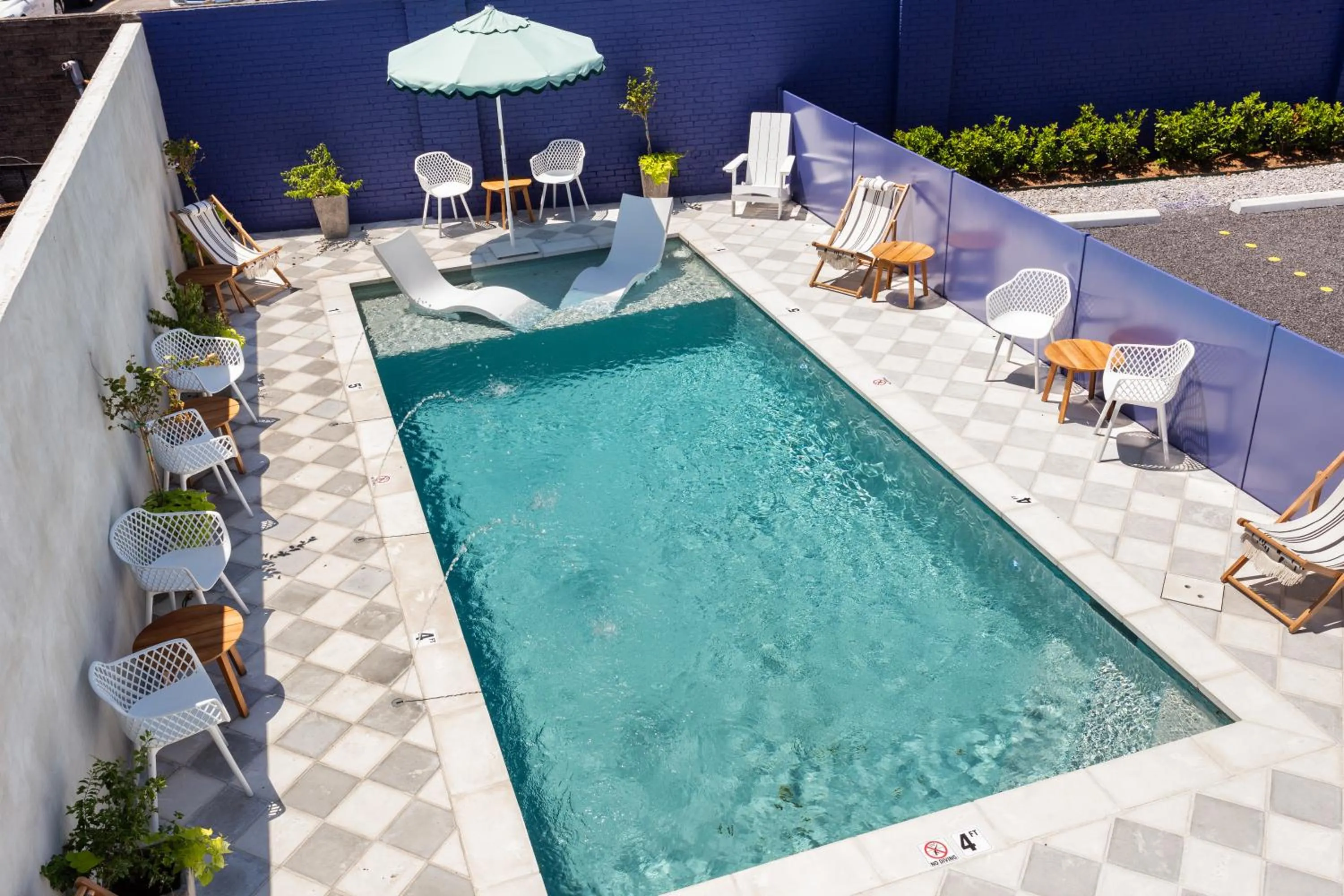 Swimming pool in The Iris Motel