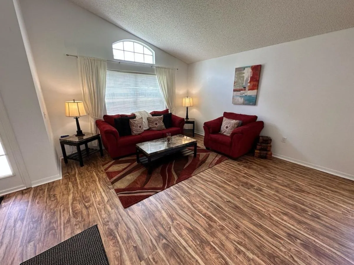Beautiful Villa Near Disney Private Pool