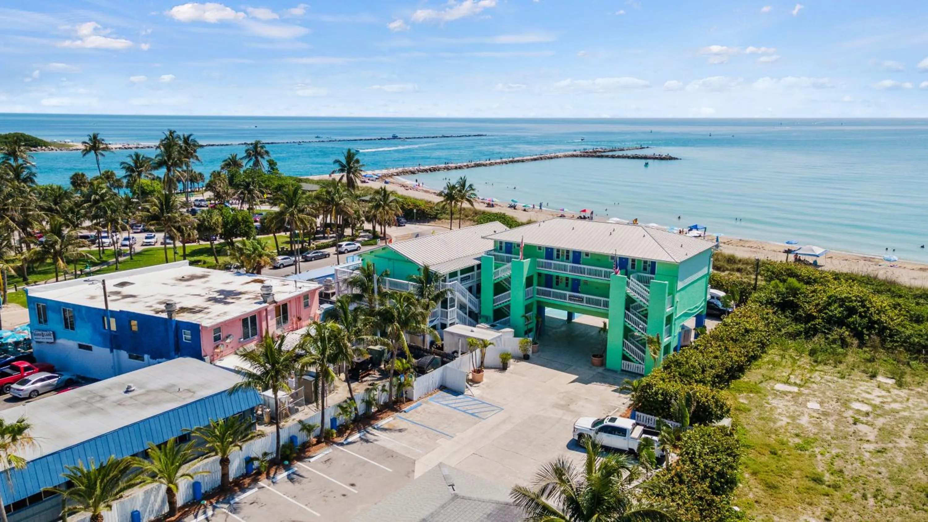 Fort Pierce Oceanfront Inn- Suite- King Bed #6