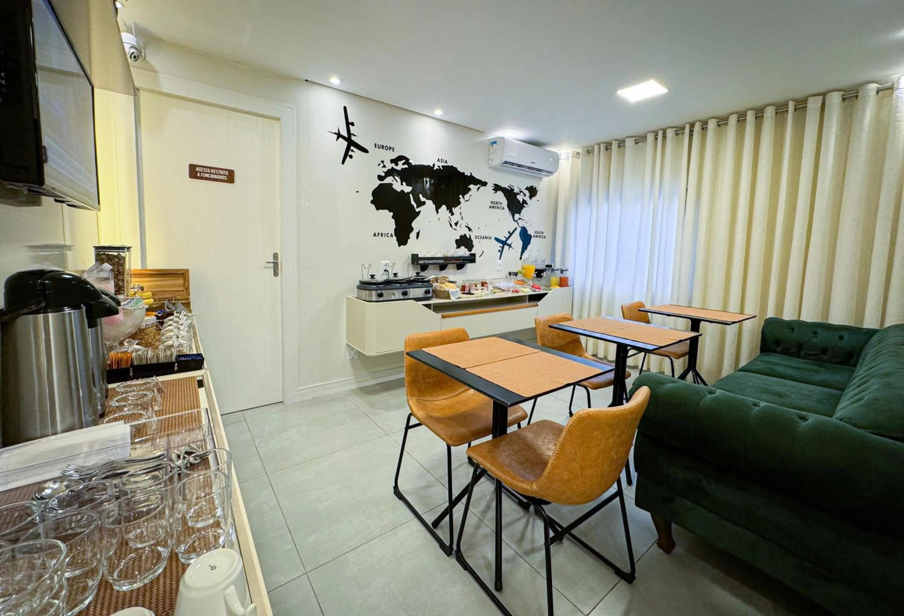 Breakfast in Hotel São José