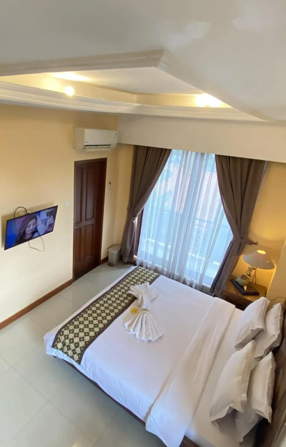 Bed in De Solo Boutique Hotel