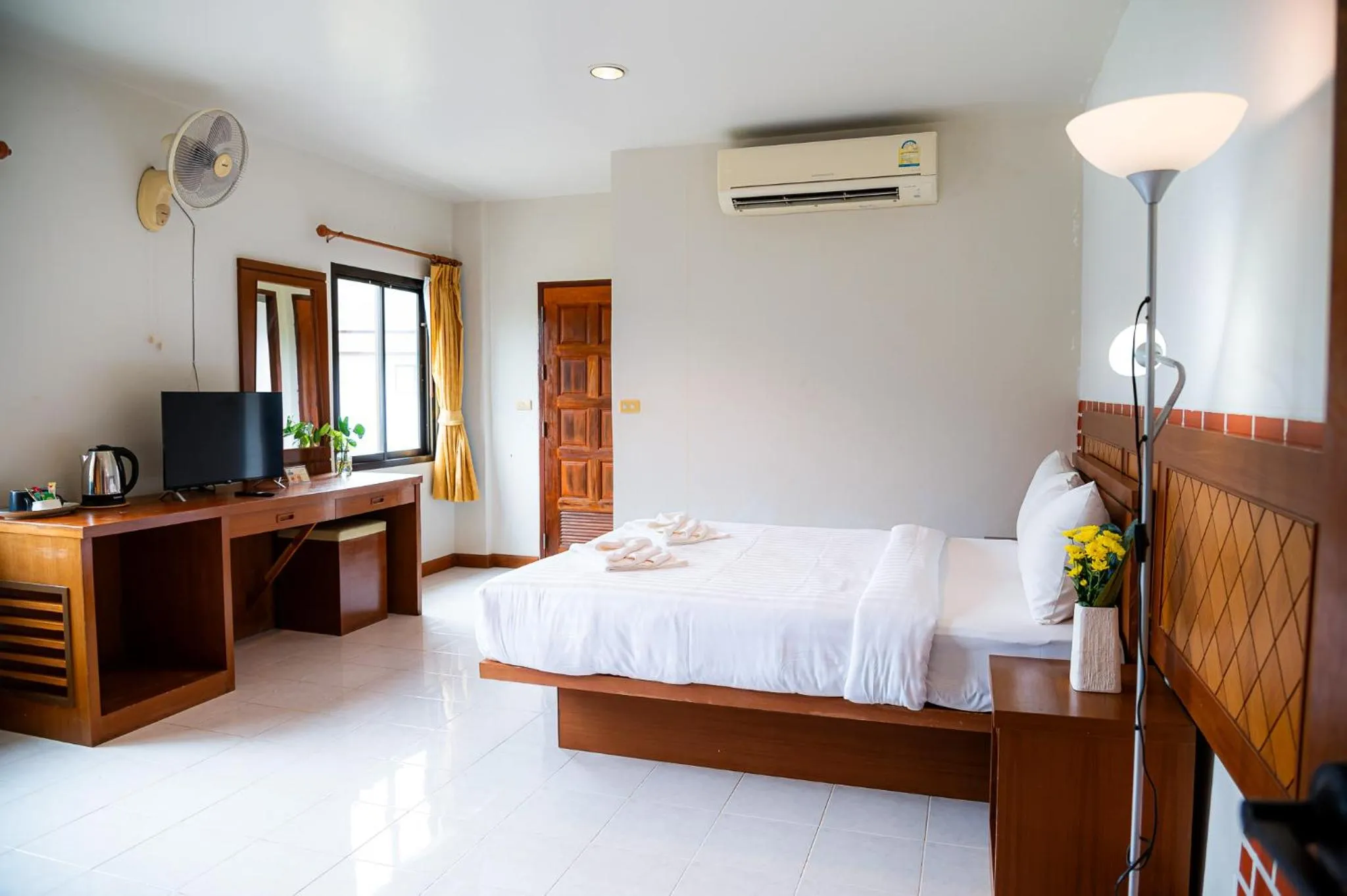 Photo of the whole room, Bed in Diamond Place Ao Nang