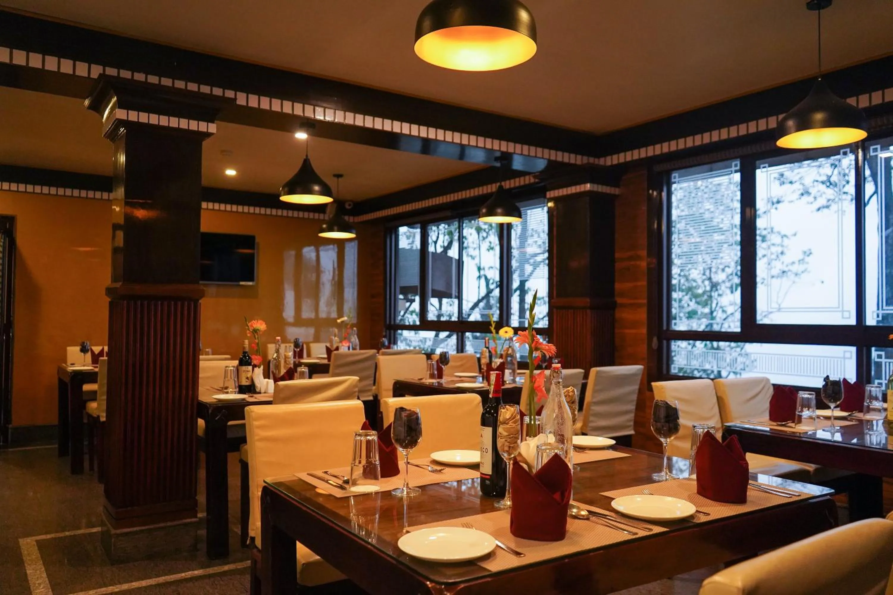 Hotel Tarcon