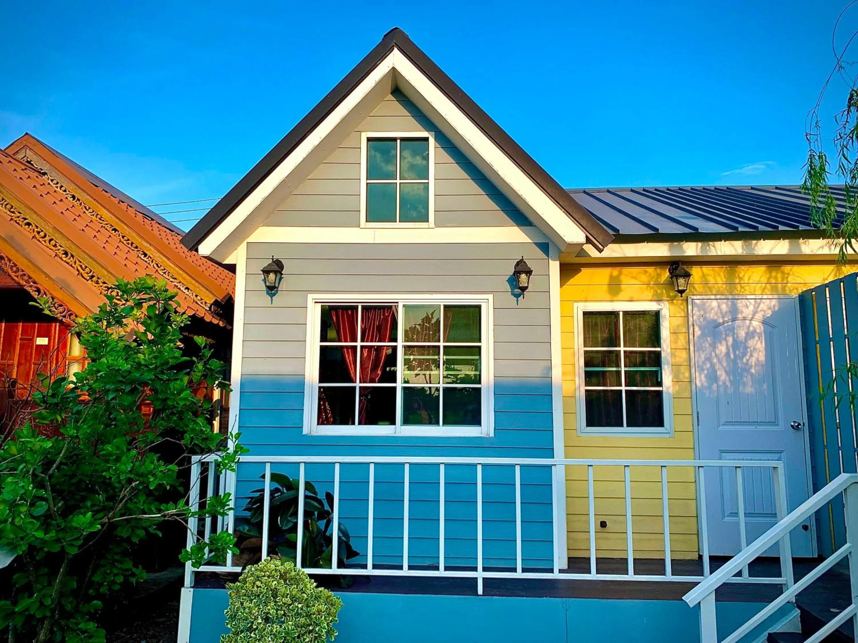 Facade/entrance in Chai Na Resort