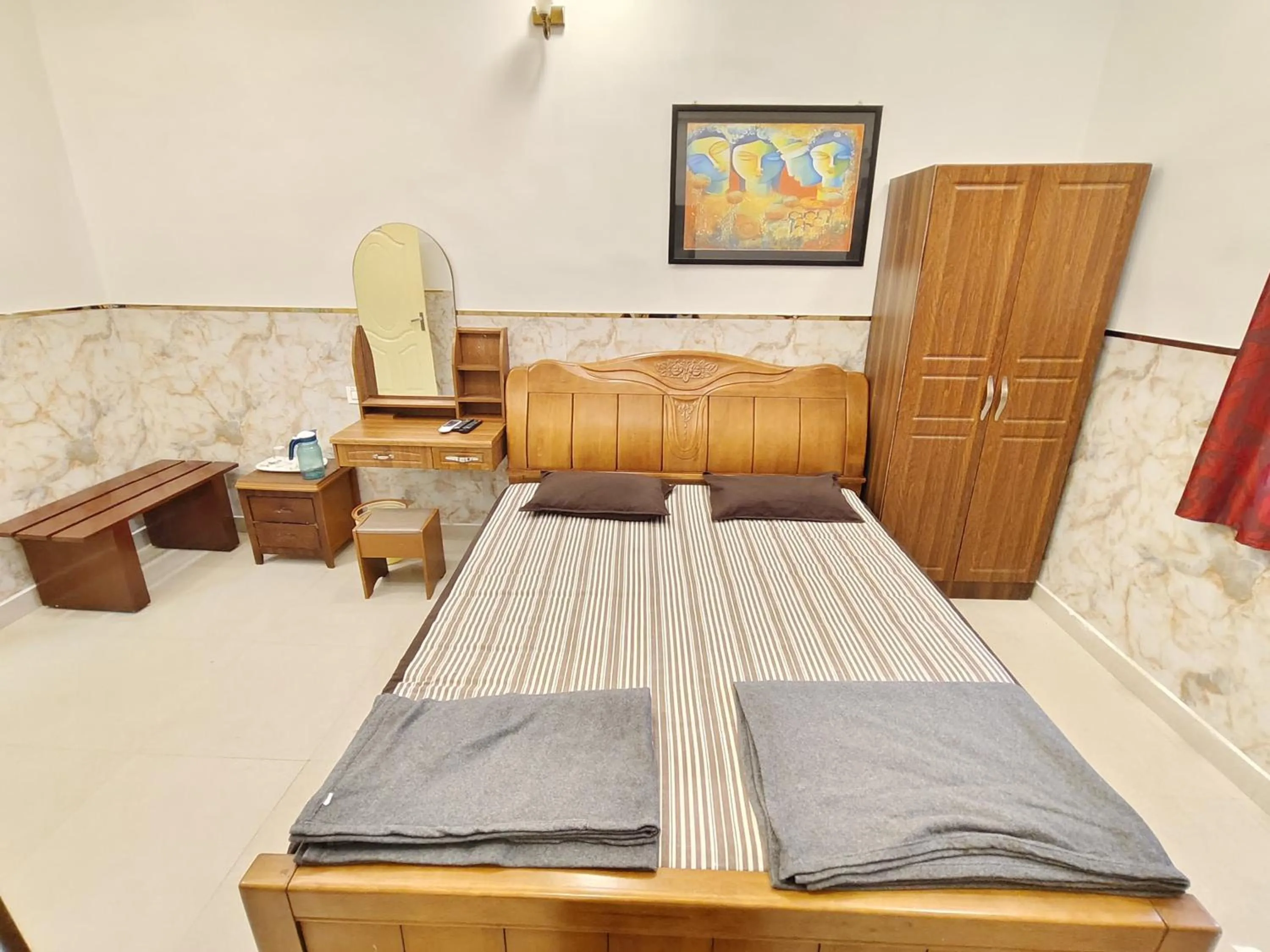 Bed in Sree Laxmi Vilas