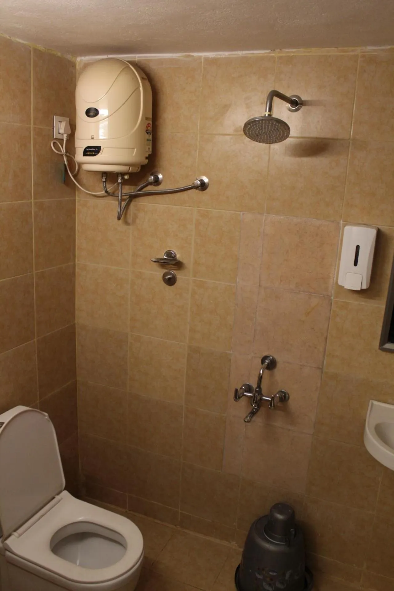 Toilet in Sree Laxmi Vilas