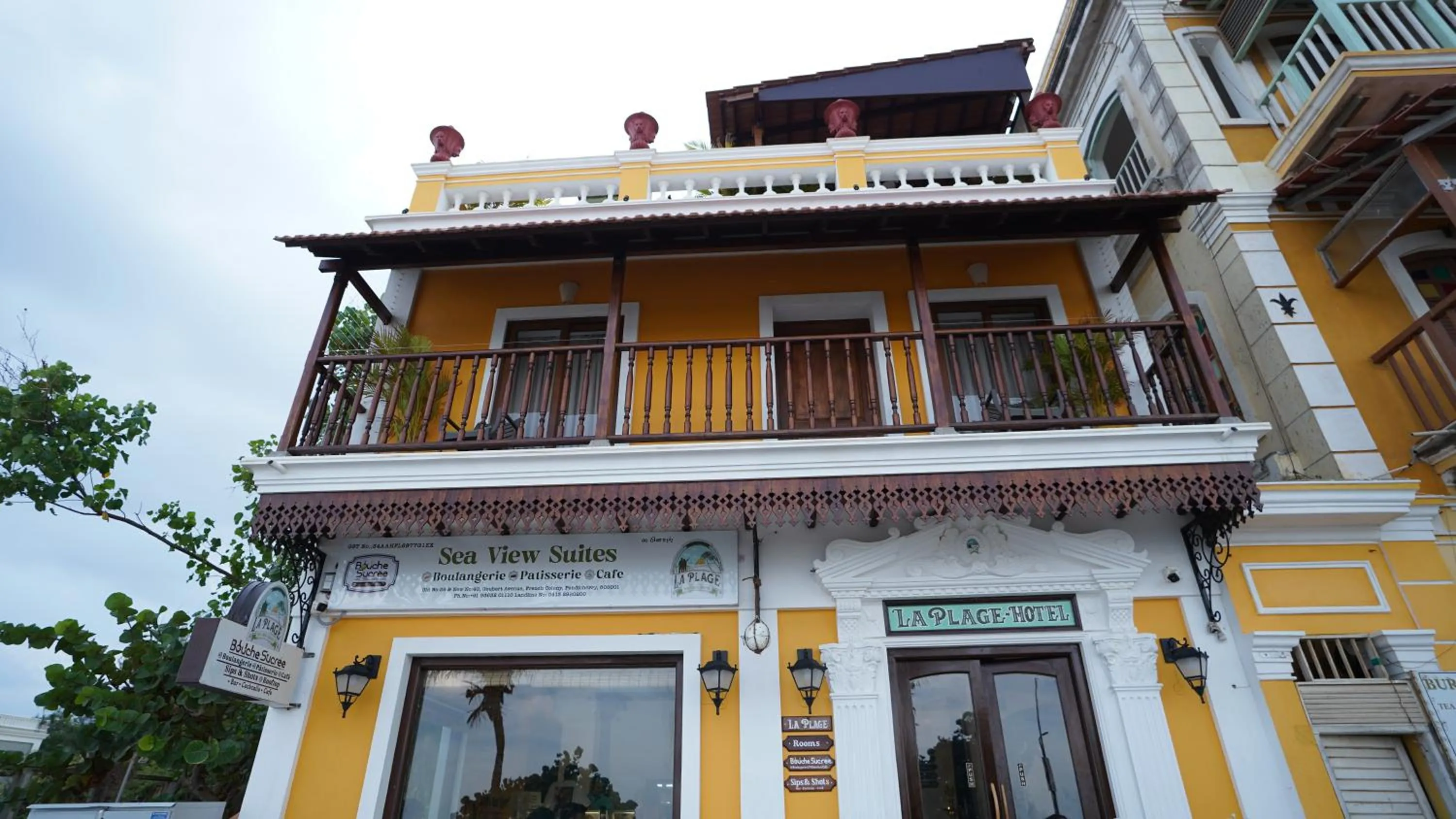 Property building in La Plage Seaview Suites