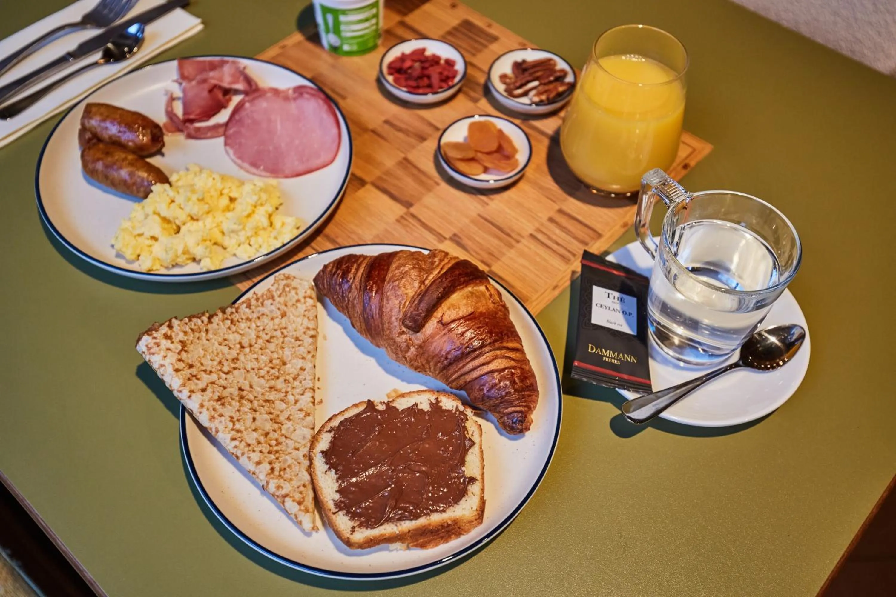 Breakfast in Appart Hotel Paris Levallois Maurice Ravel