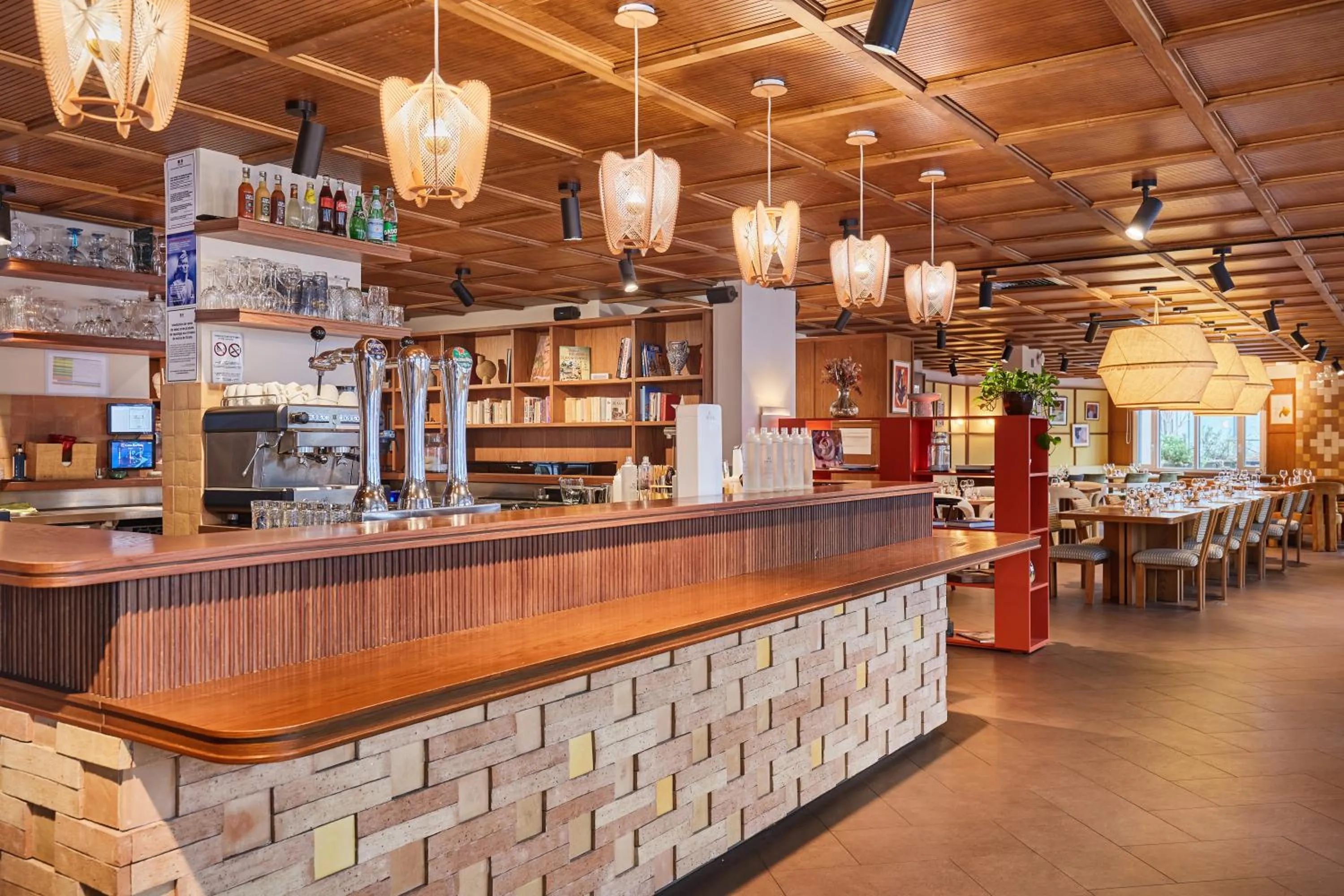 Lounge or bar in Appart Hotel Paris Levallois Maurice Ravel