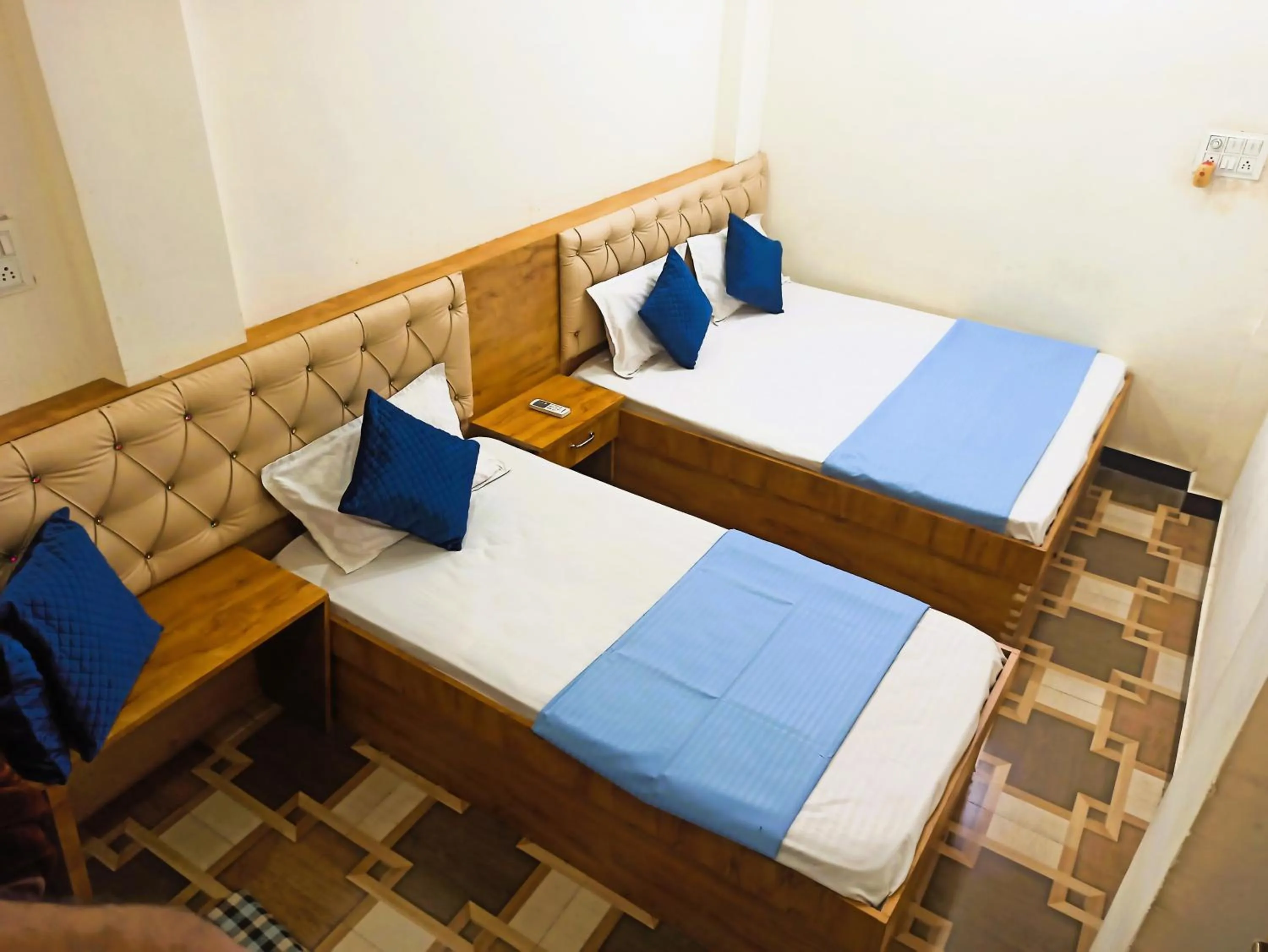 Bedroom, Bed in Hotel Yuvan Palace