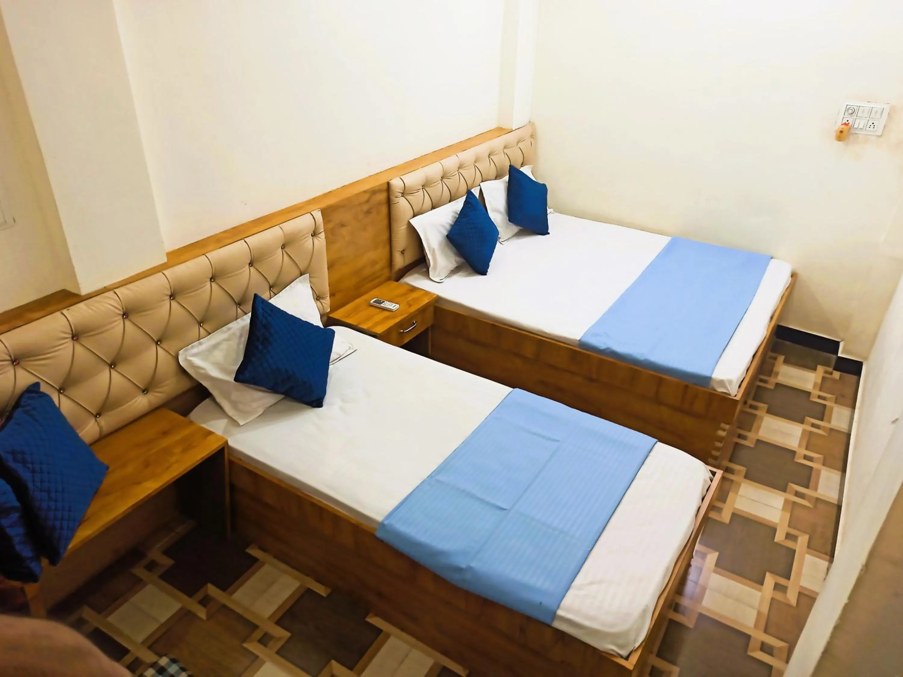 Bedroom, Bed in Hotel Yuvan Palace