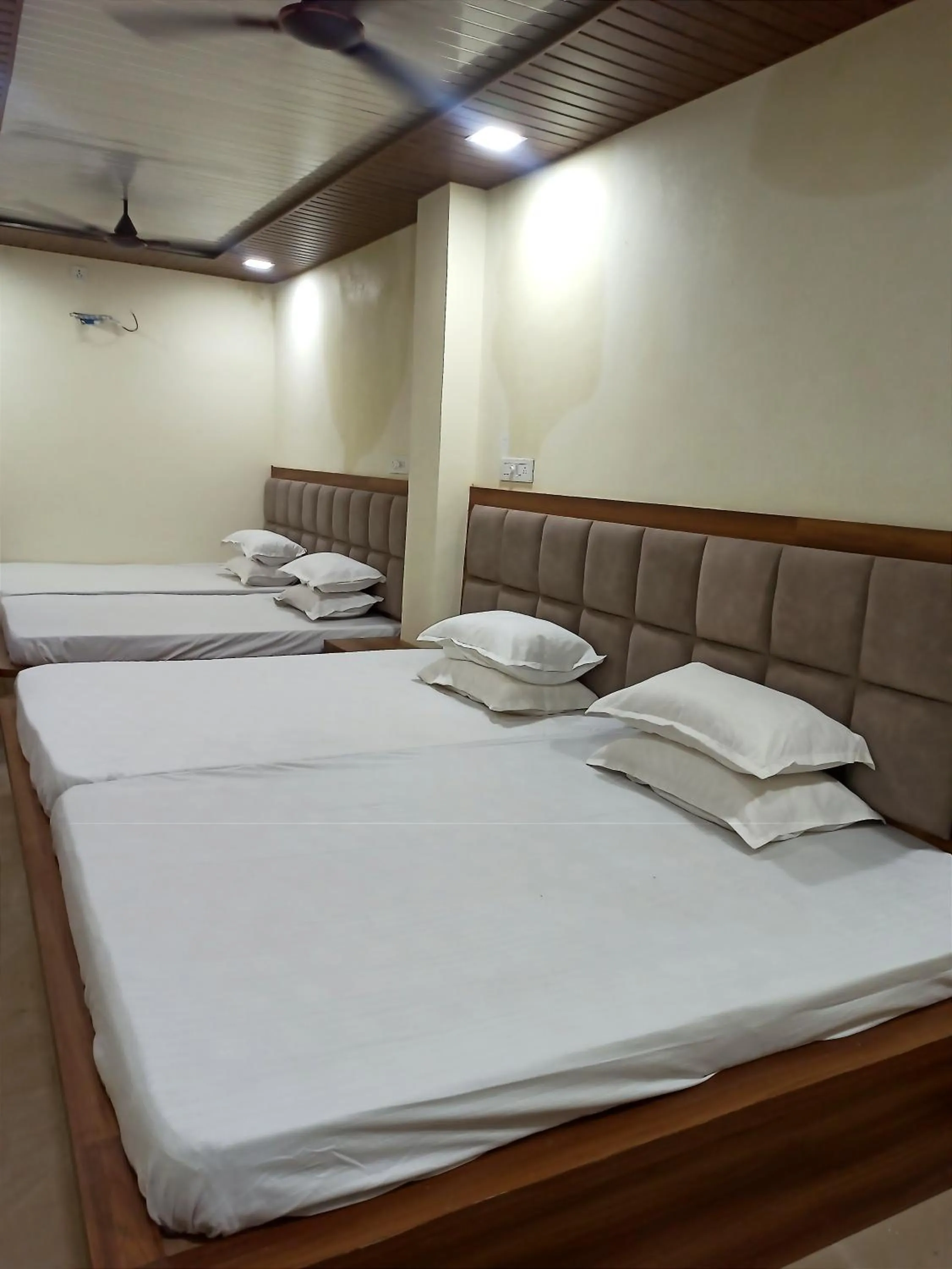 Bed in Hotel Yuvan Palace