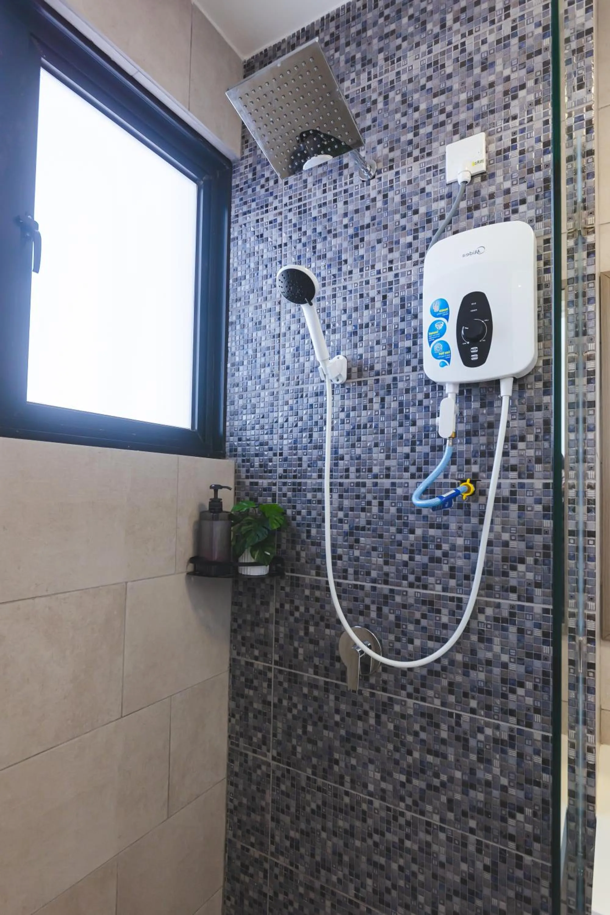 Beautiful Seaview Suites at The Shore Kota Kinabalu