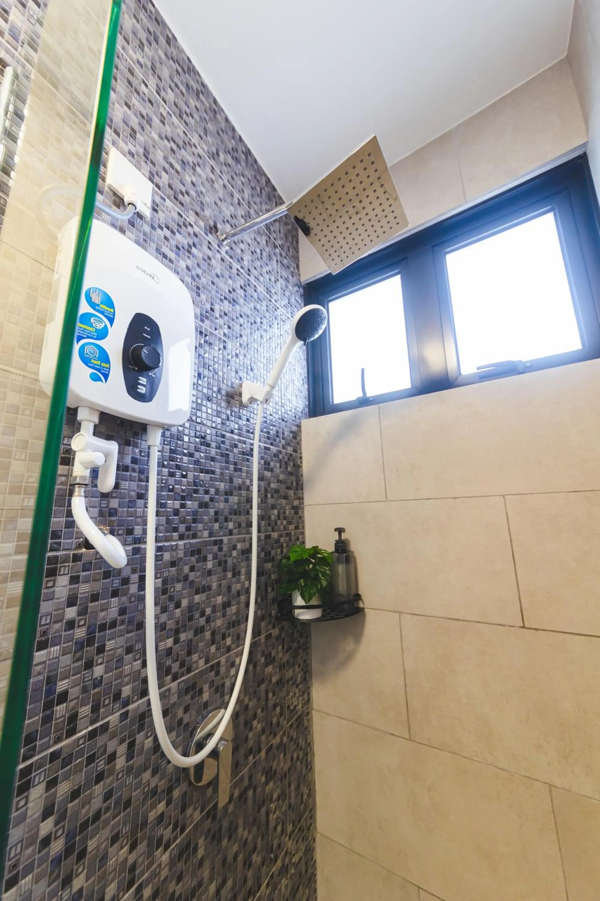 Beautiful Seaview Suites at The Shore Kota Kinabalu