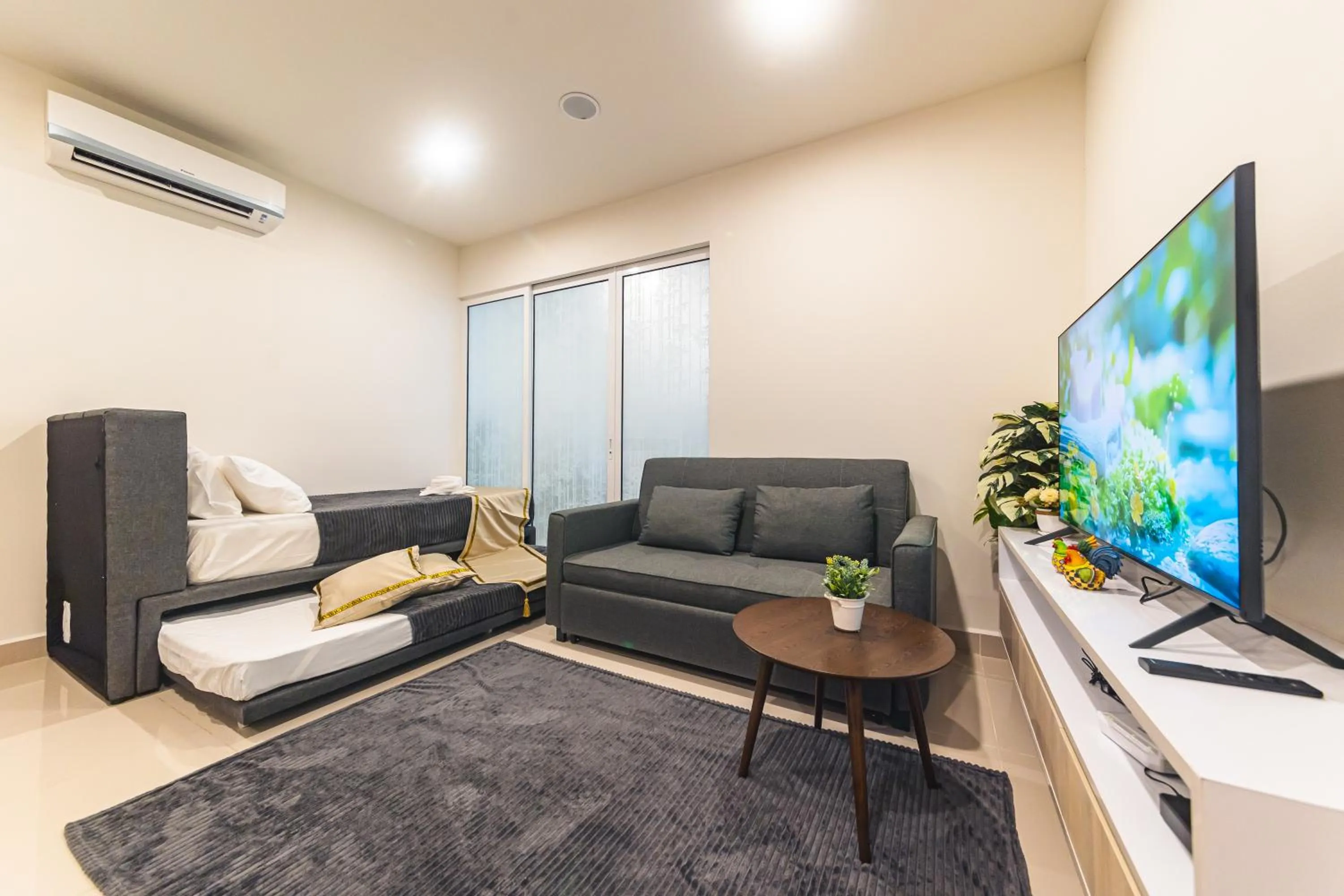 Beautiful Seaview Suites at The Shore Kota Kinabalu