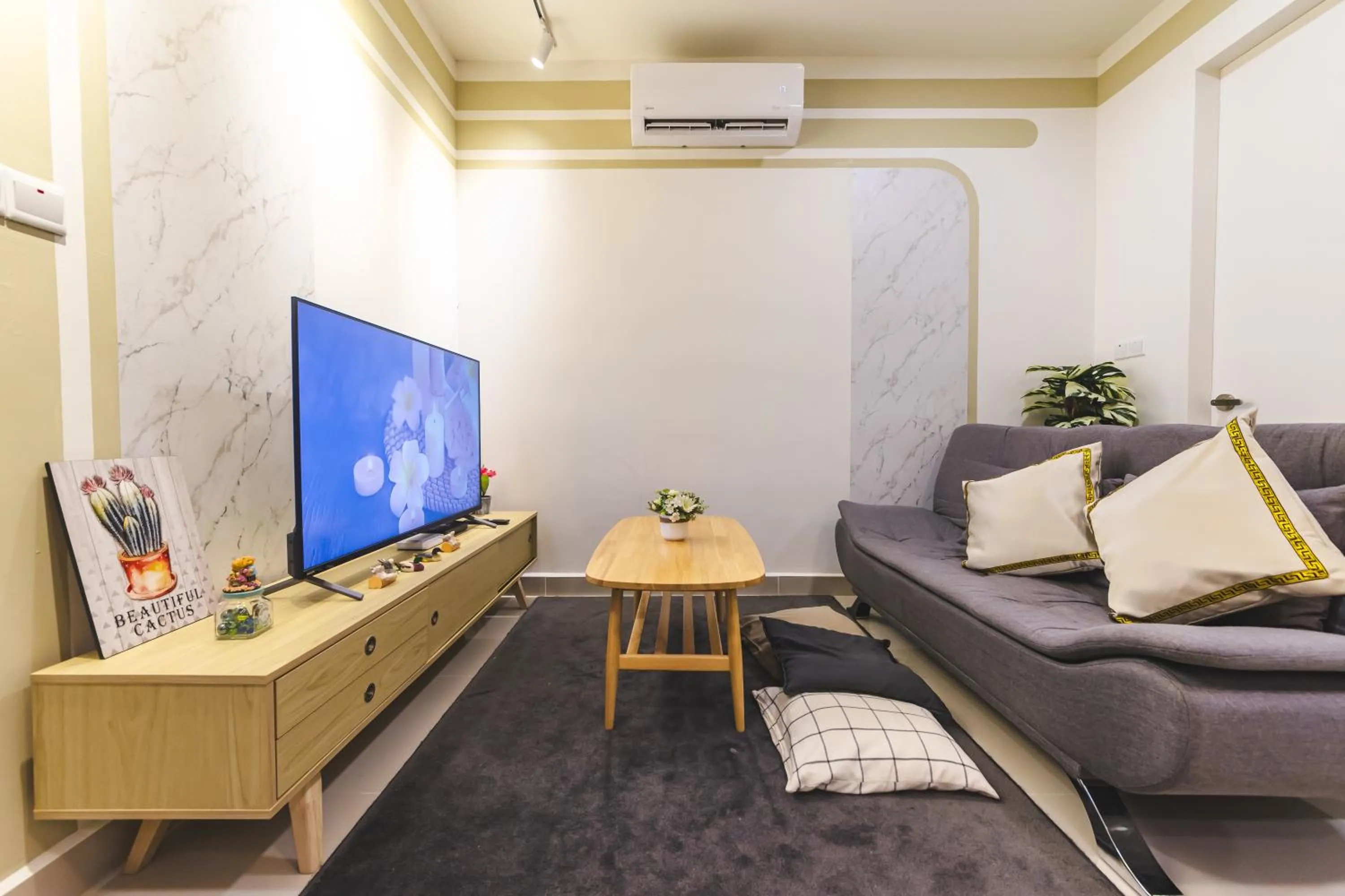 Beautiful Seaview Suites at The Shore Kota Kinabalu