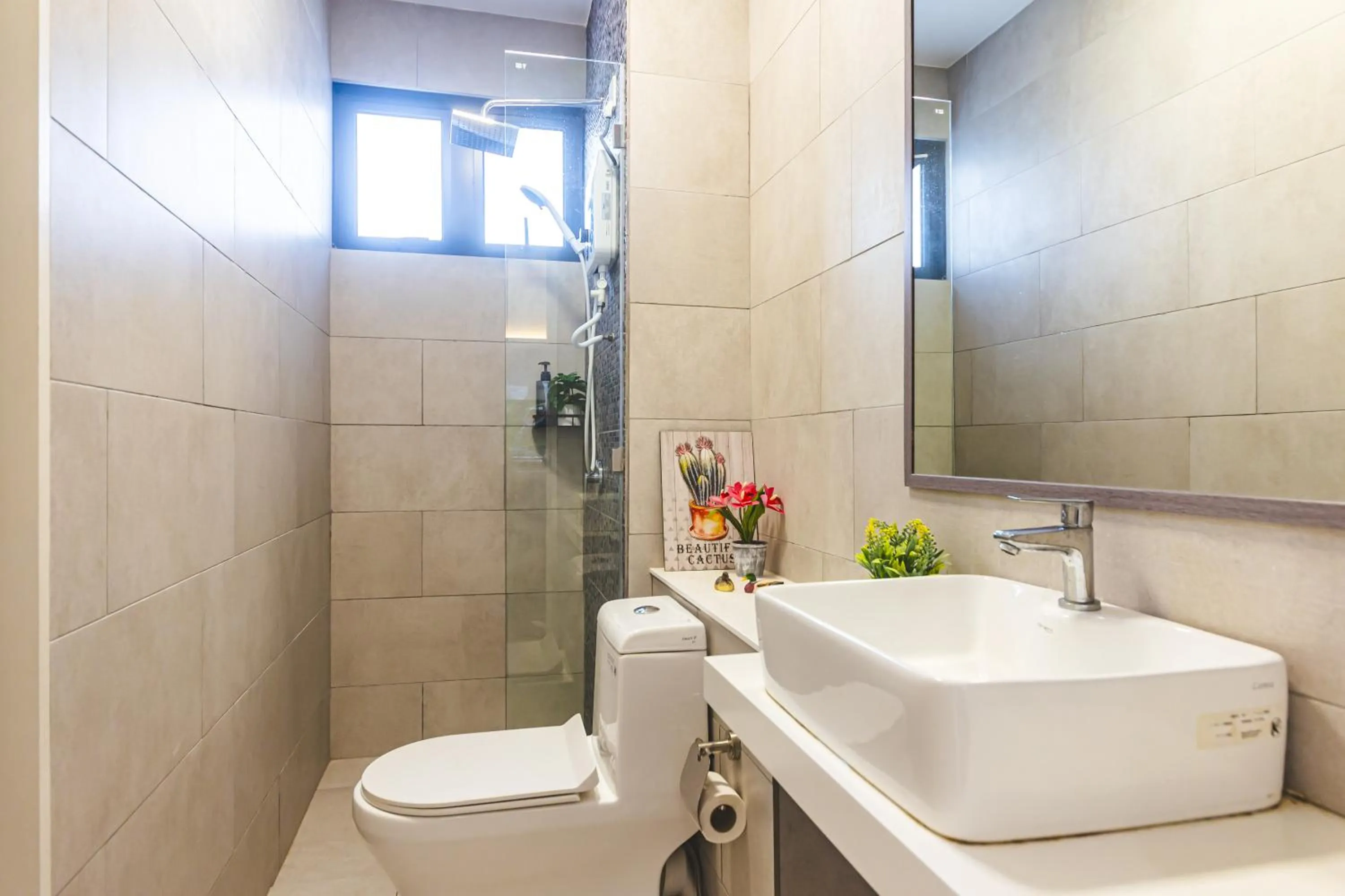 Beautiful Seaview Suites at The Shore Kota Kinabalu