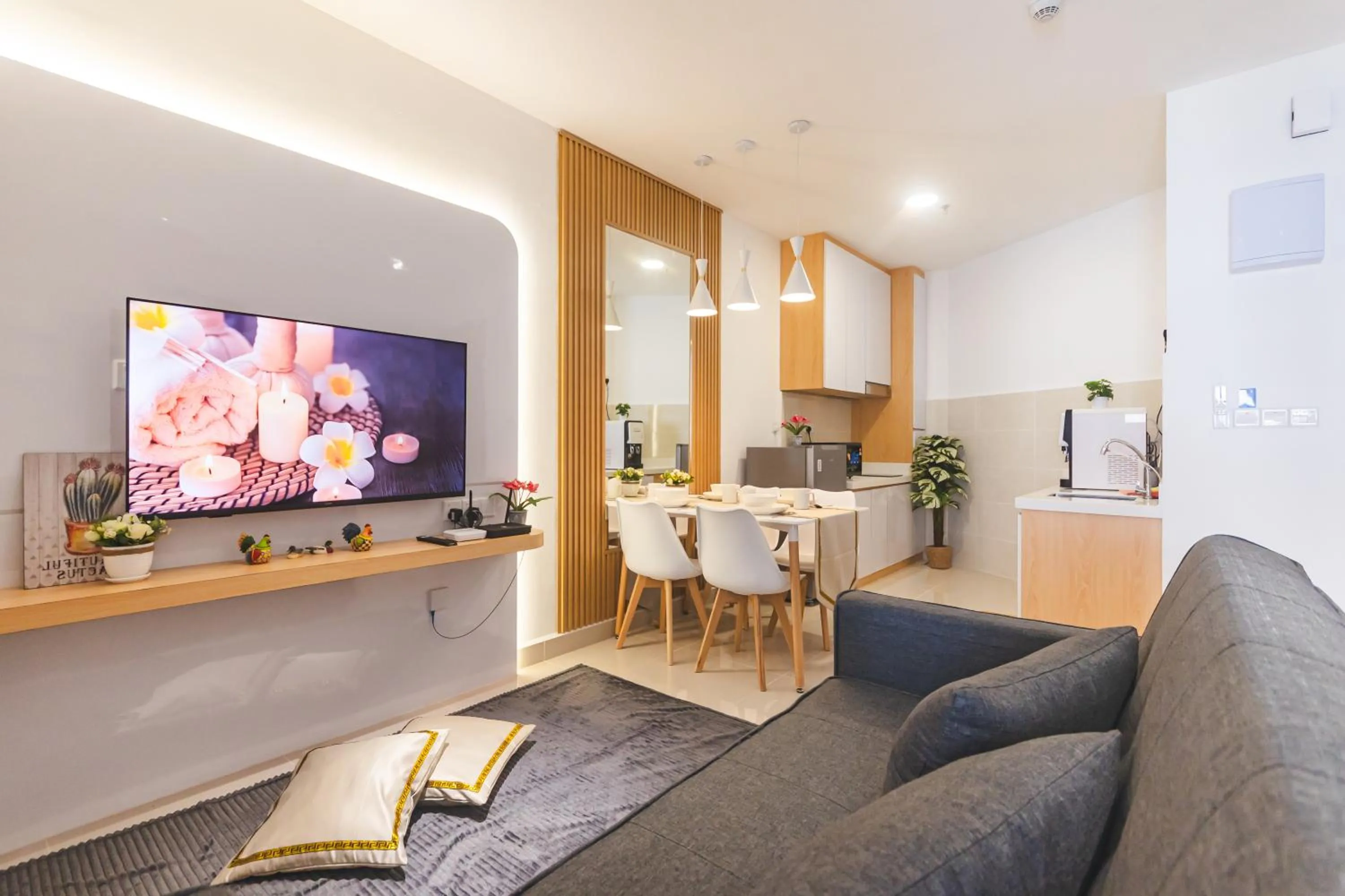 Beautiful Seaview Suites at The Shore Kota Kinabalu