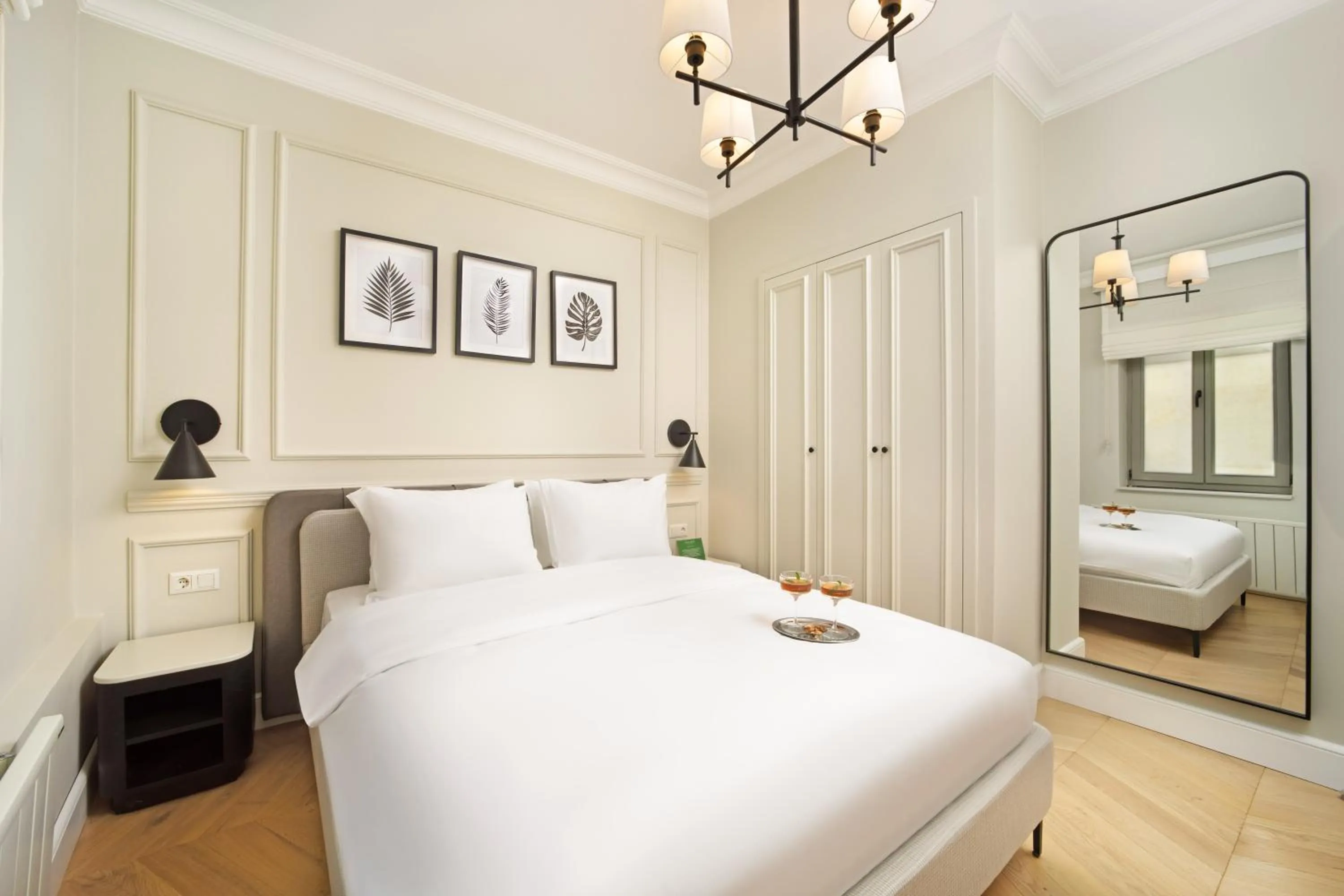 Bed in Vucino Suites