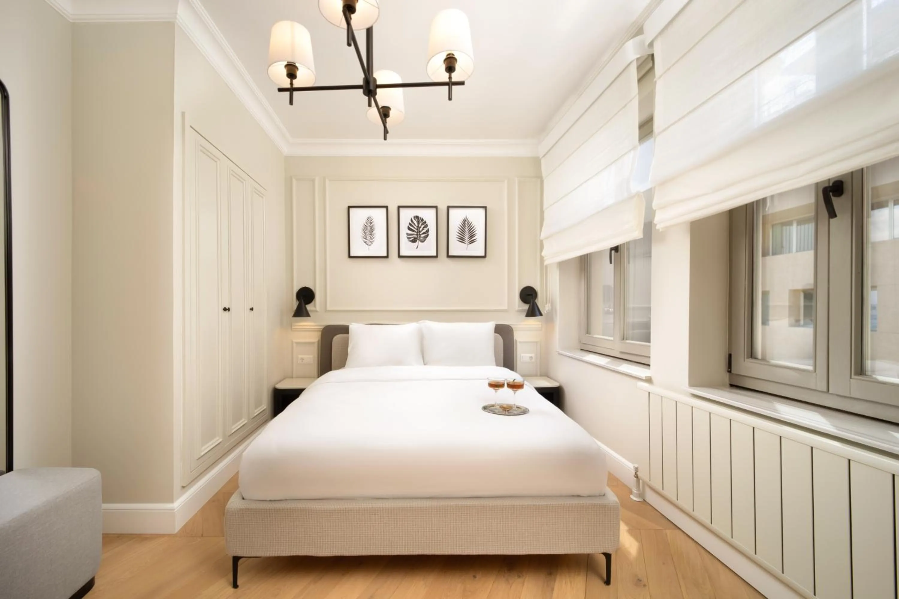 Bed in Vucino Suites