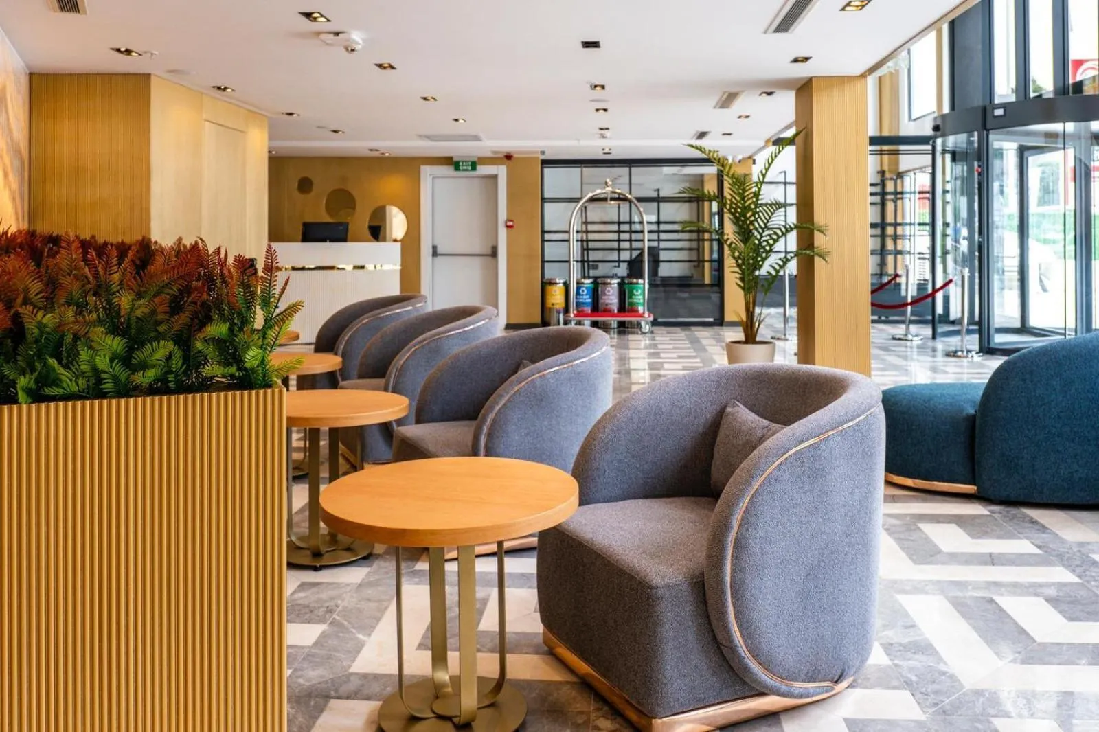 Lobby or reception in Maritimo Hotel