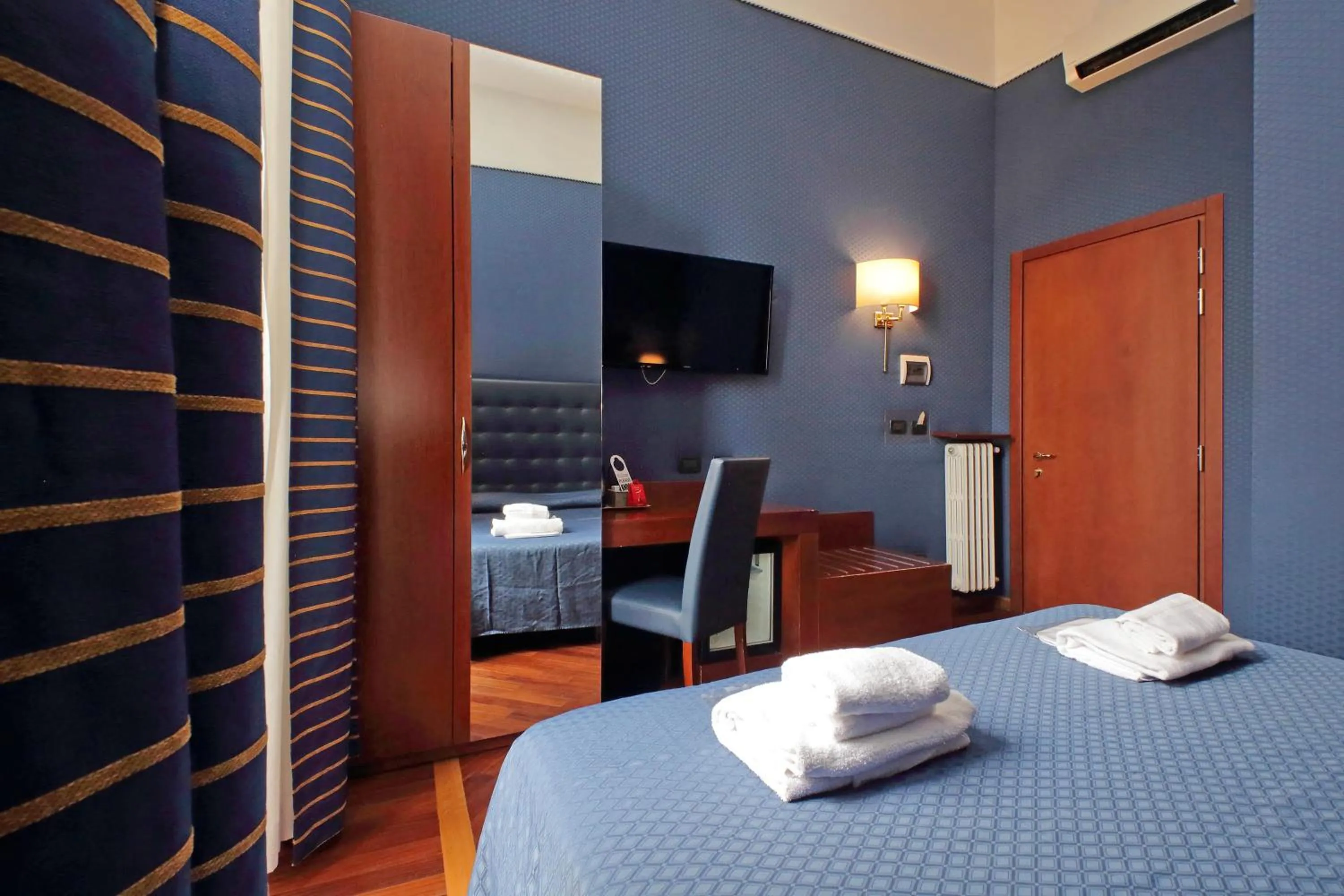 Bed in Domus Maggiore