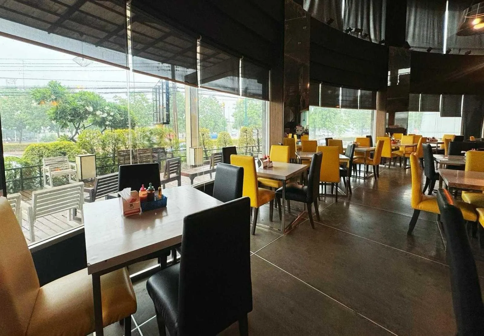 Other in Capital O 75514 Vasidtee City Hotel (Suphanburi)