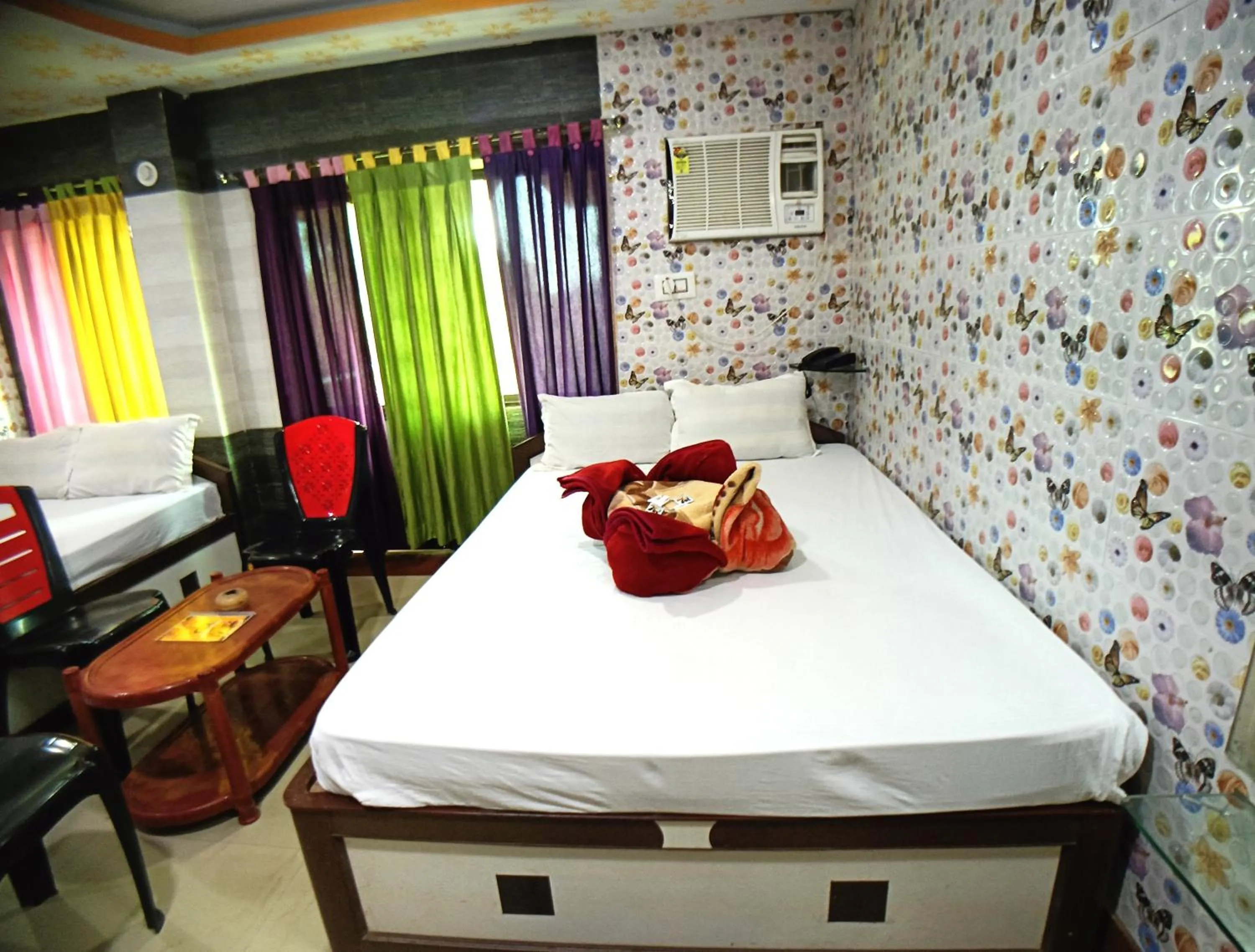 Bed in RESORT K SEA VIEW Digha