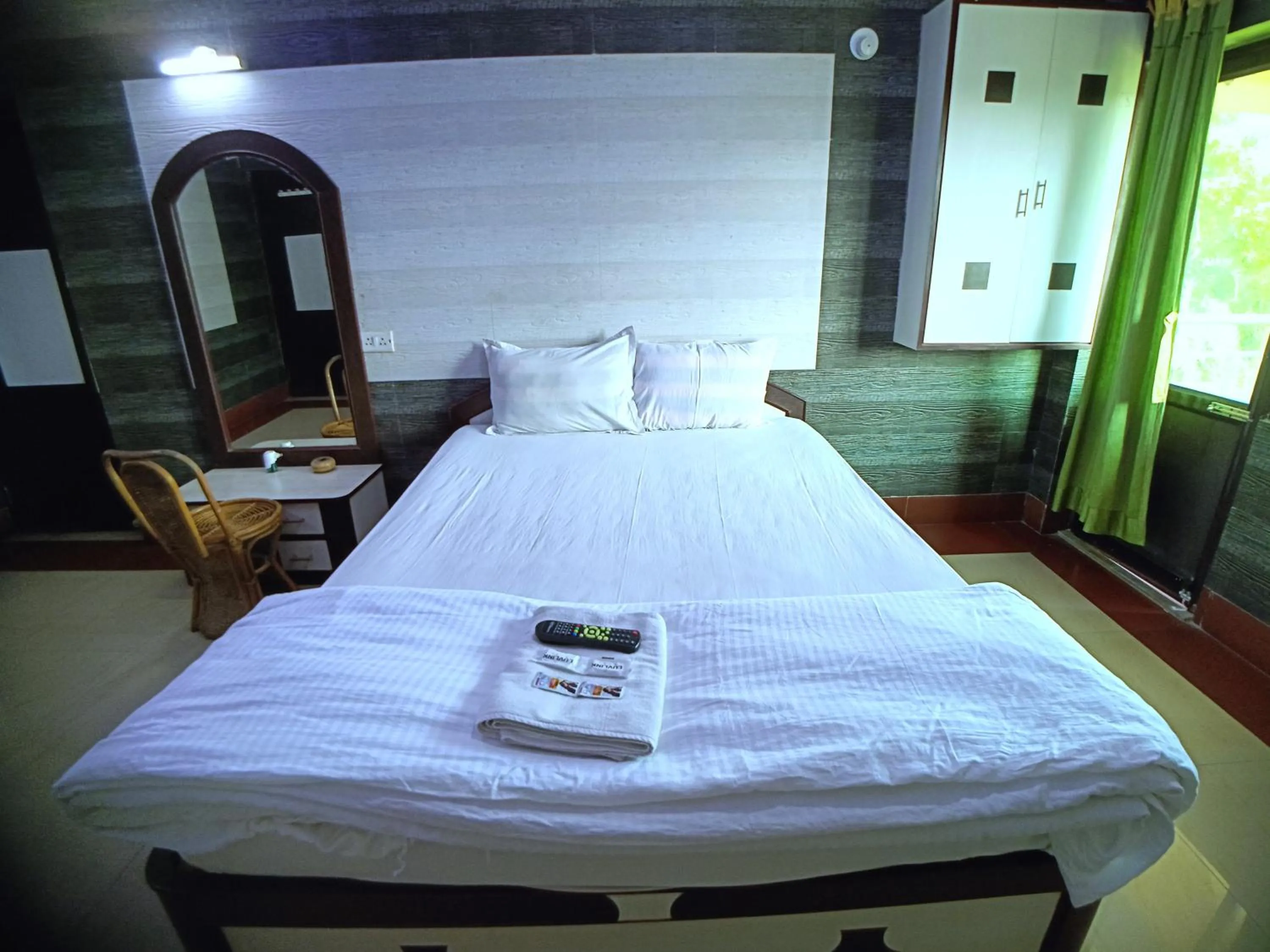 Bed in RESORT K SEA VIEW Digha