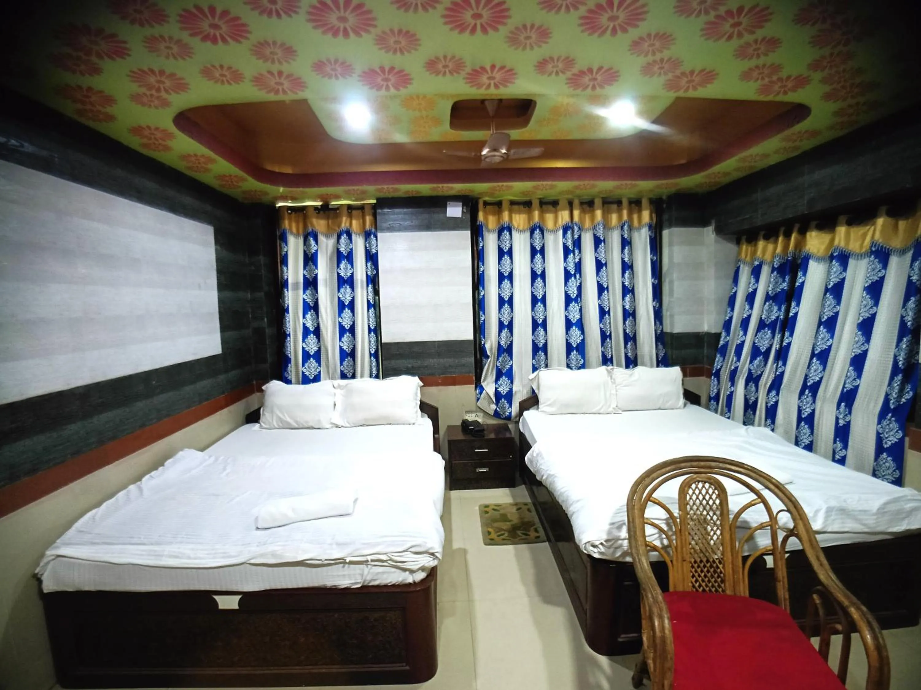 Bed in RESORT K SEA VIEW Digha