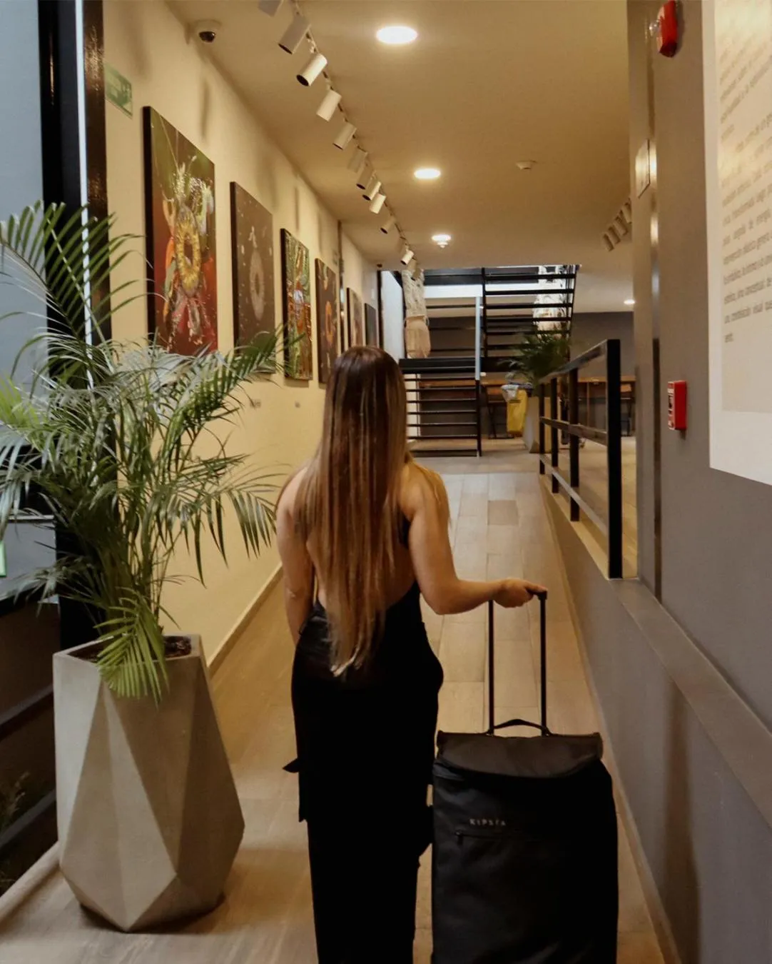 Xliving Host and Rooms